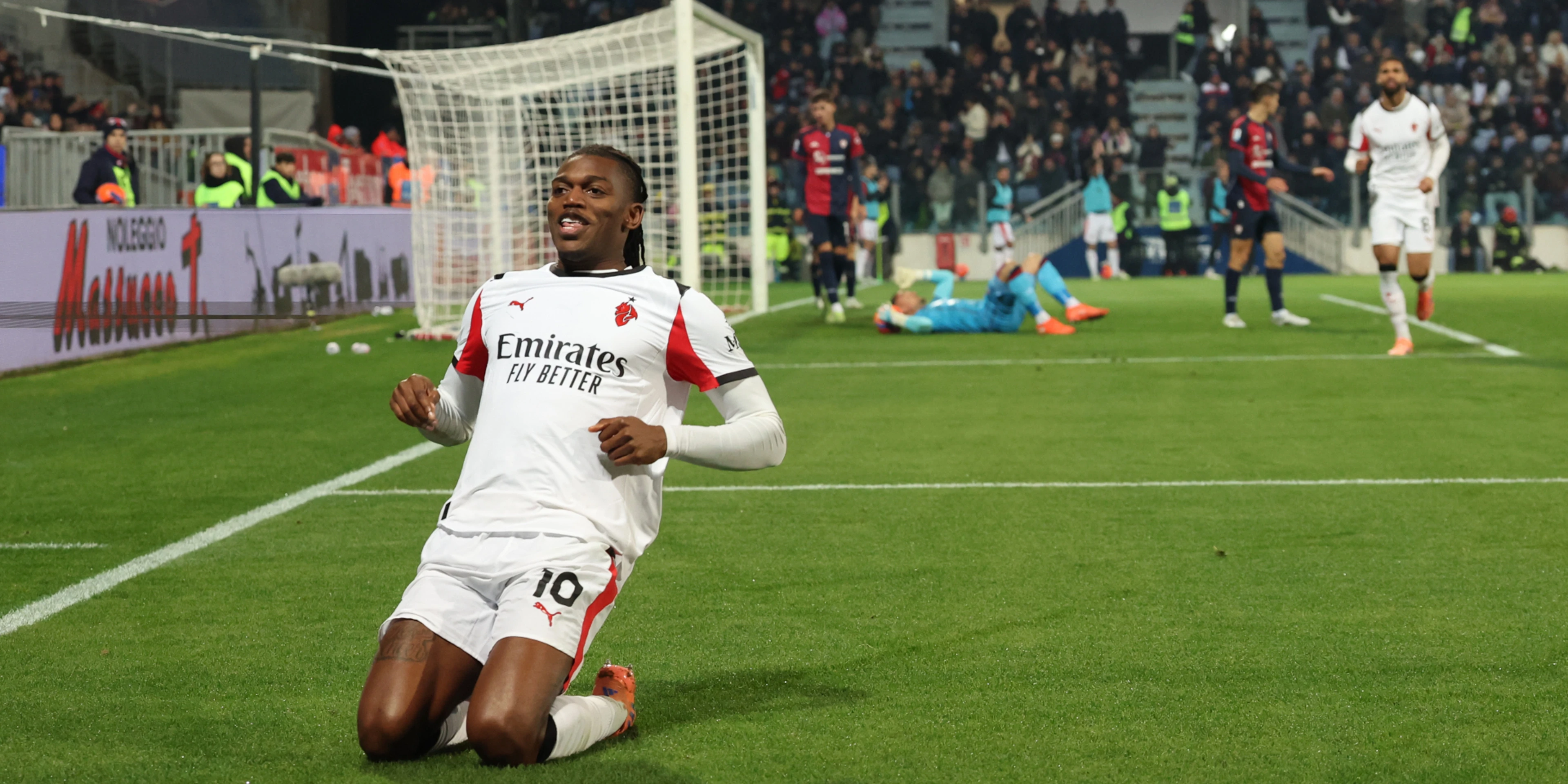 Leao goal earns Milan top spot after win at Cagliari
