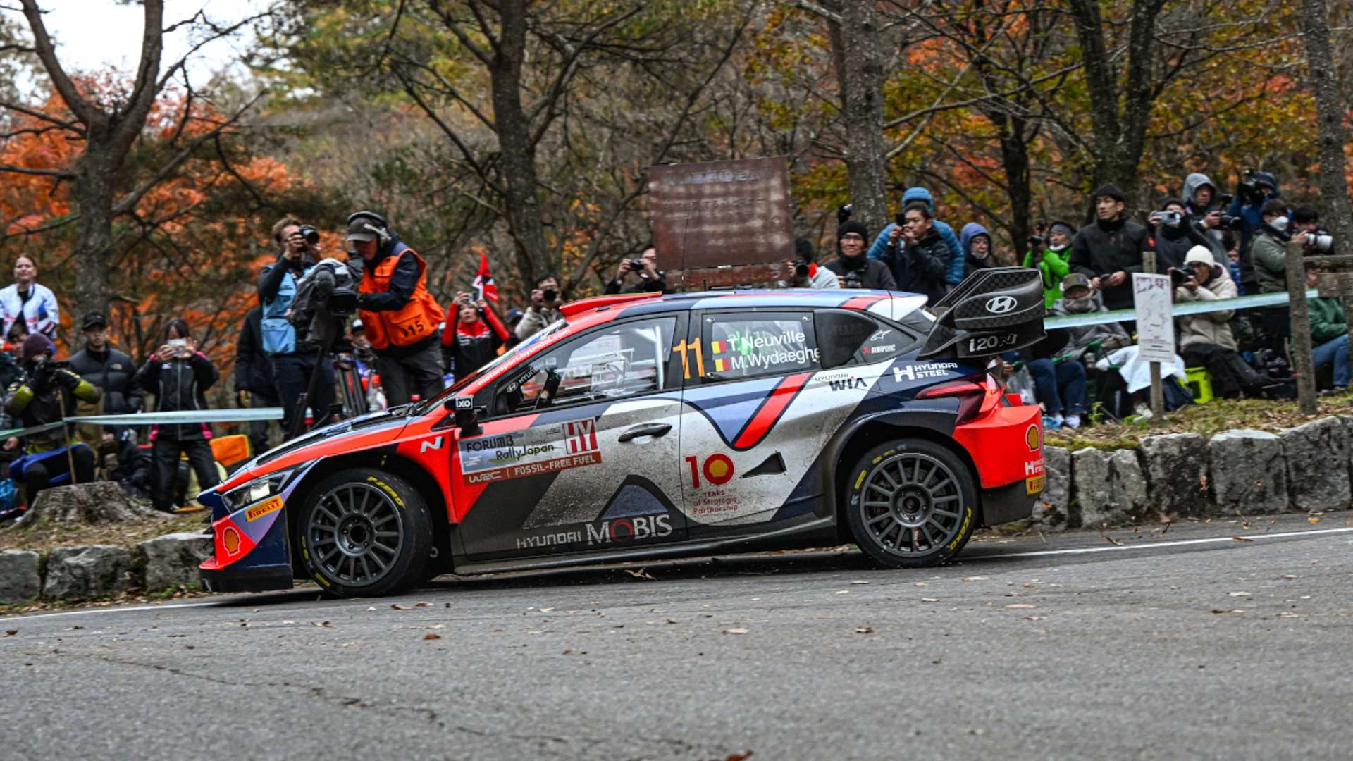 Neuville wins world title after Tanak crashes at Rally Japan