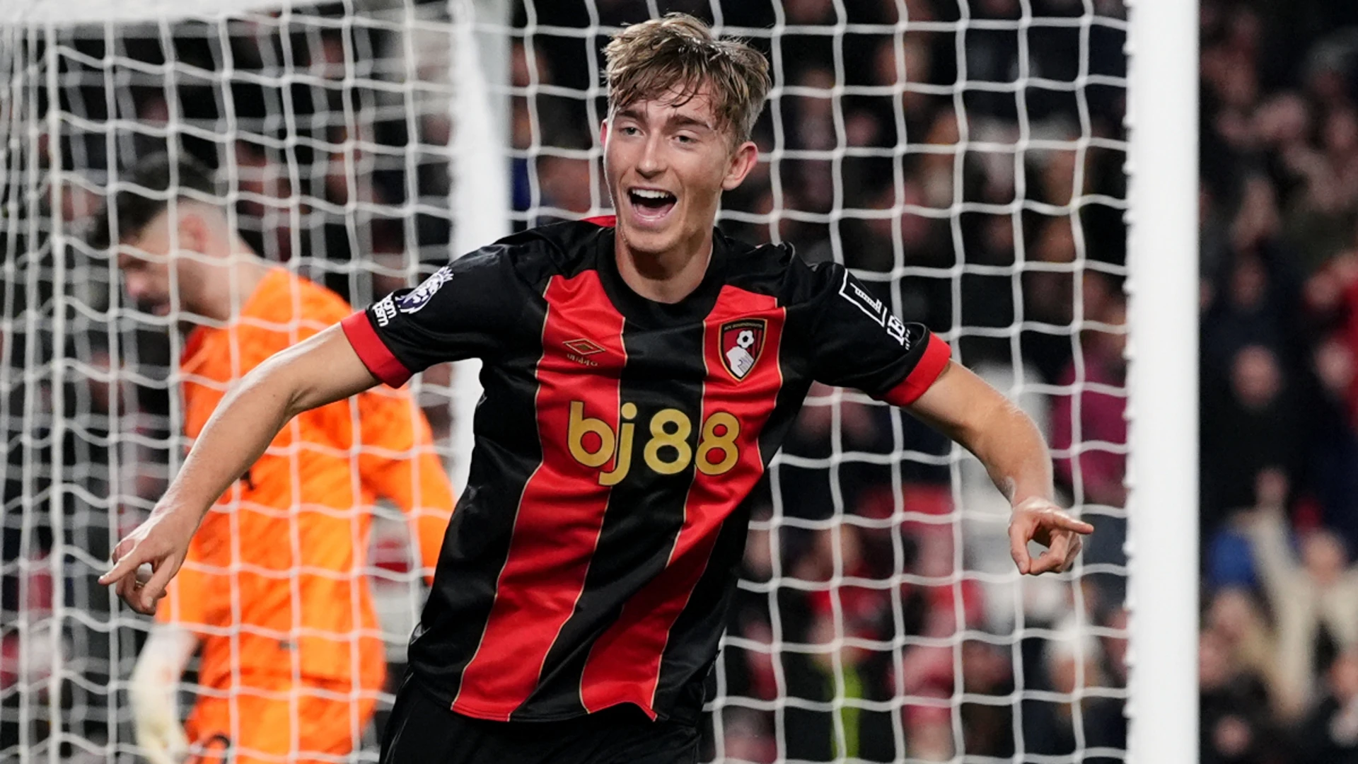 Huijsen heads Bournemouth to victory over Tottenham