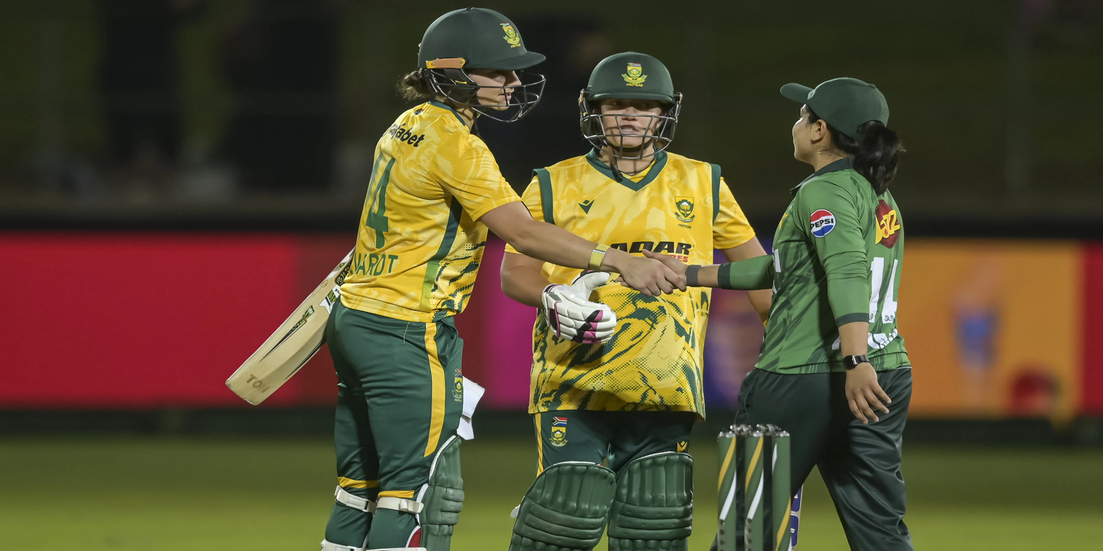 Wolvaardt leads SA to series win over Pakistan