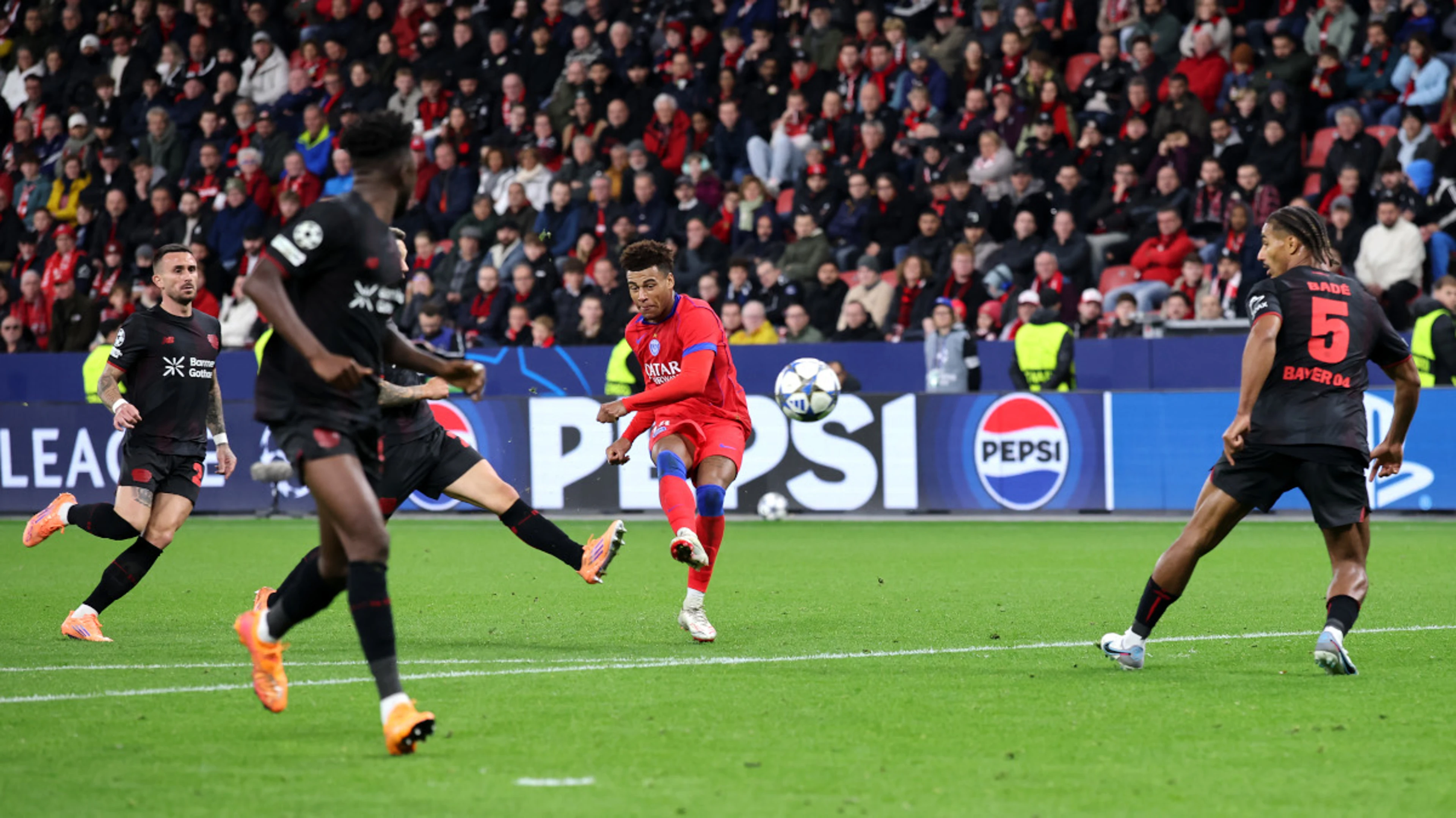 Reigning champions PSG hammer Leverkusen in Champions League
