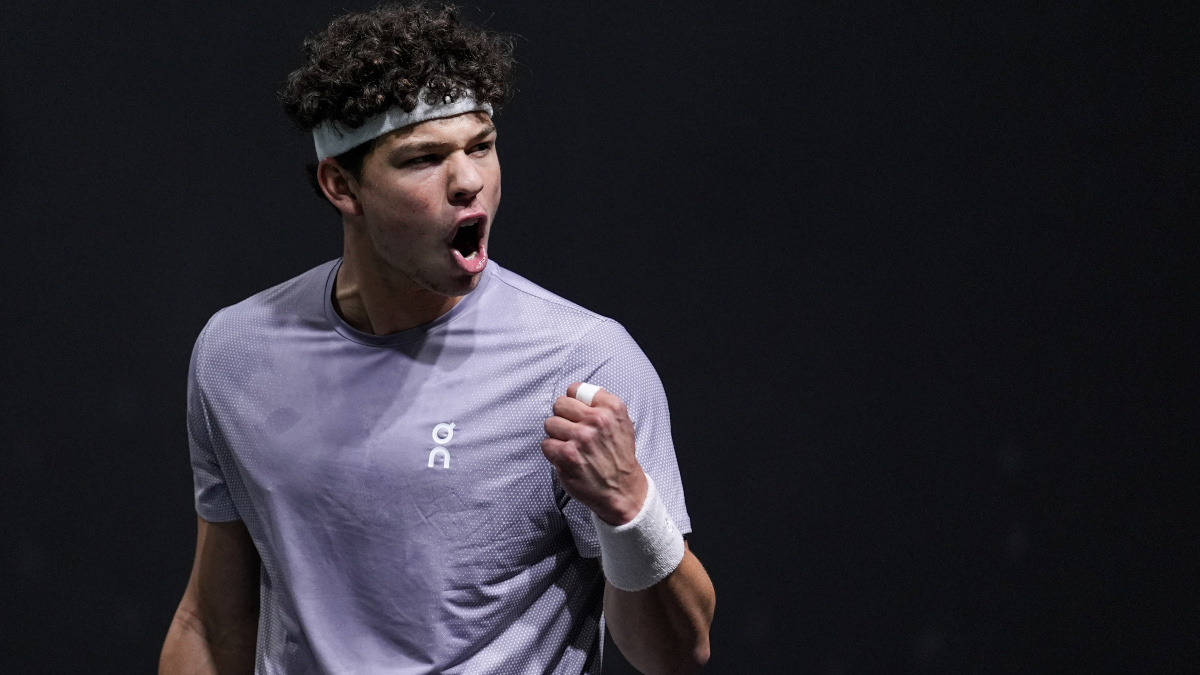 Shelton beats Rublev to reach Paris Masters last eight