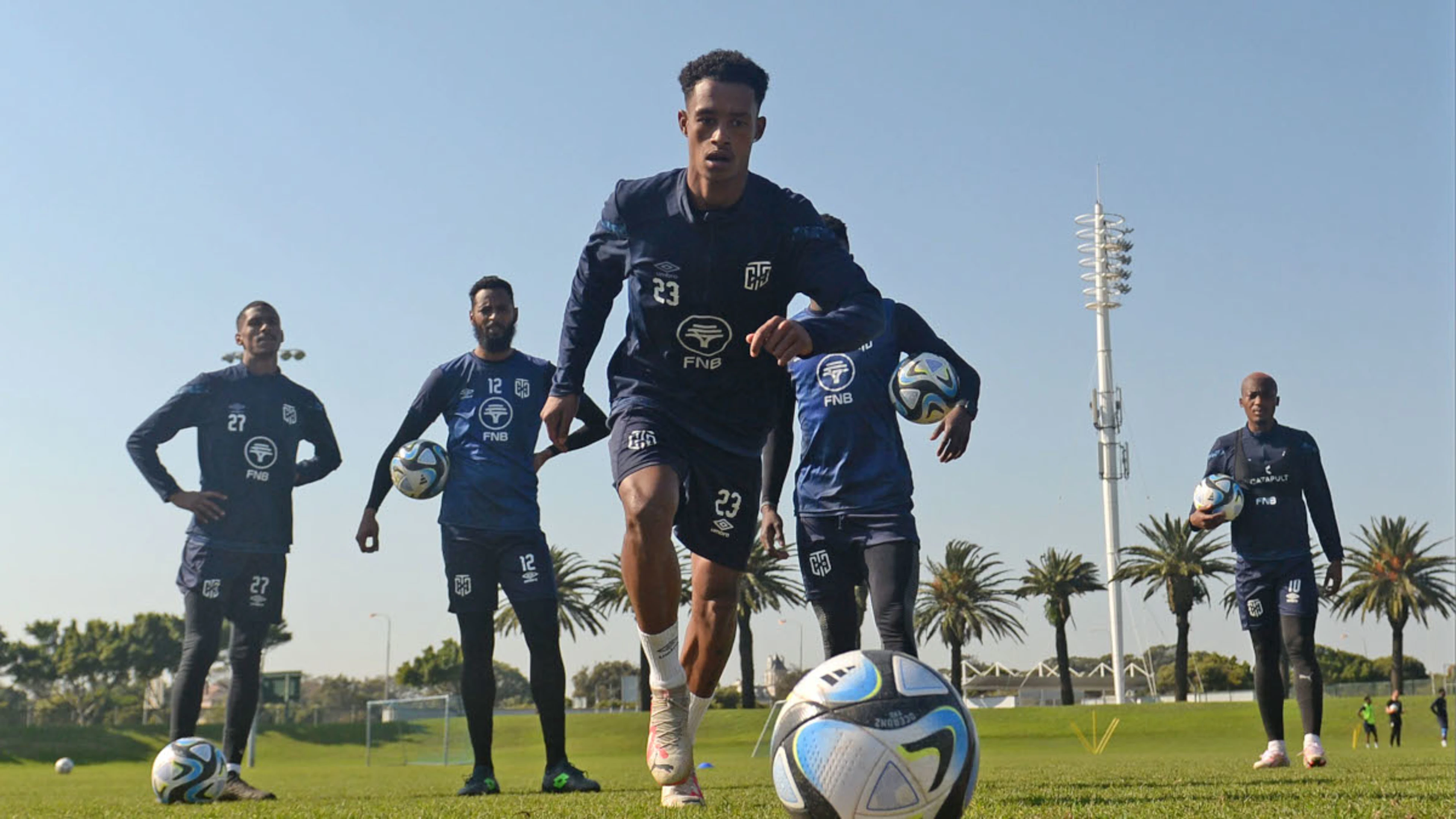 City head to Arrows seeking sixth straight win