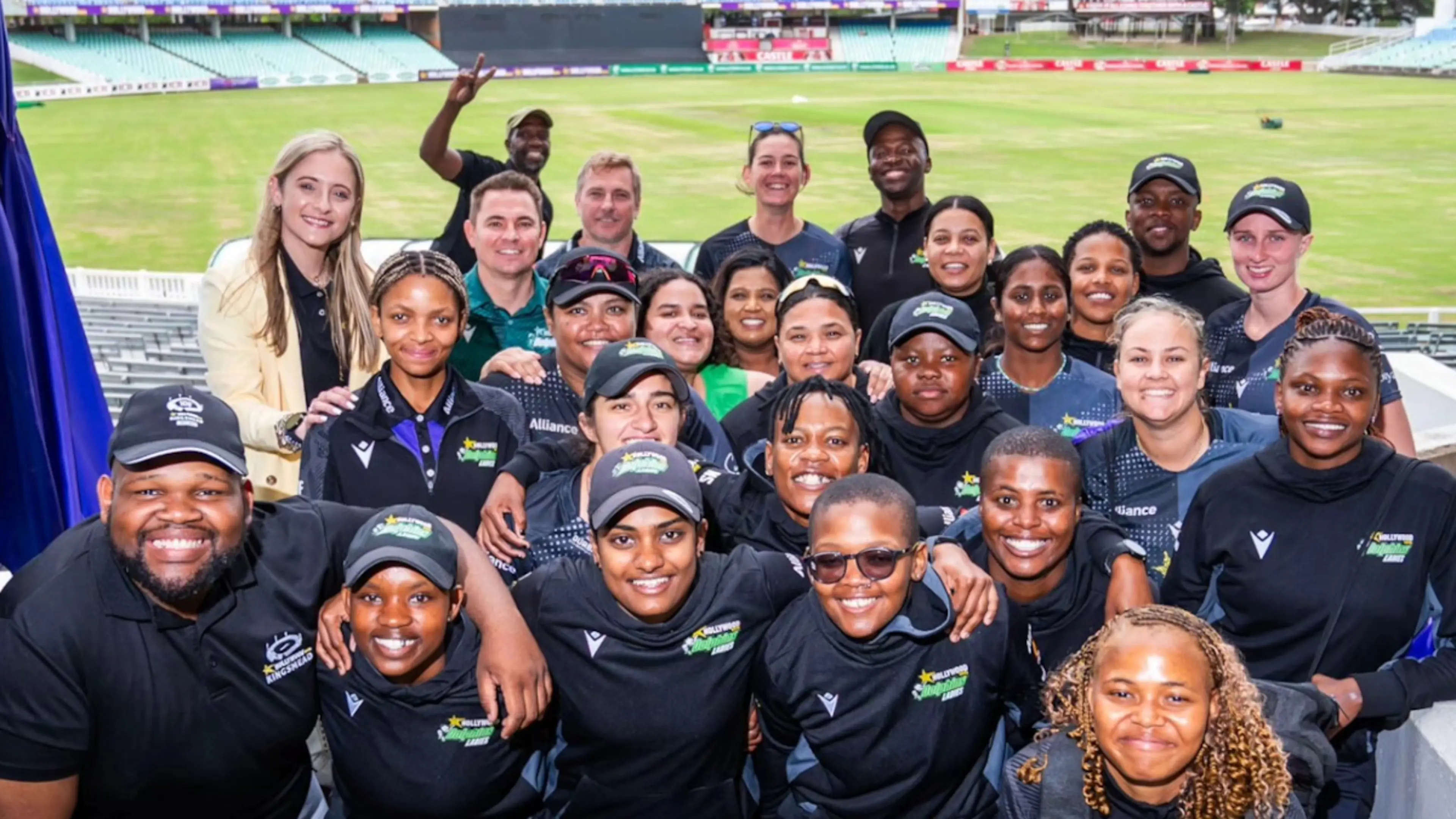 Dolphins Ladies ready to rock the new season