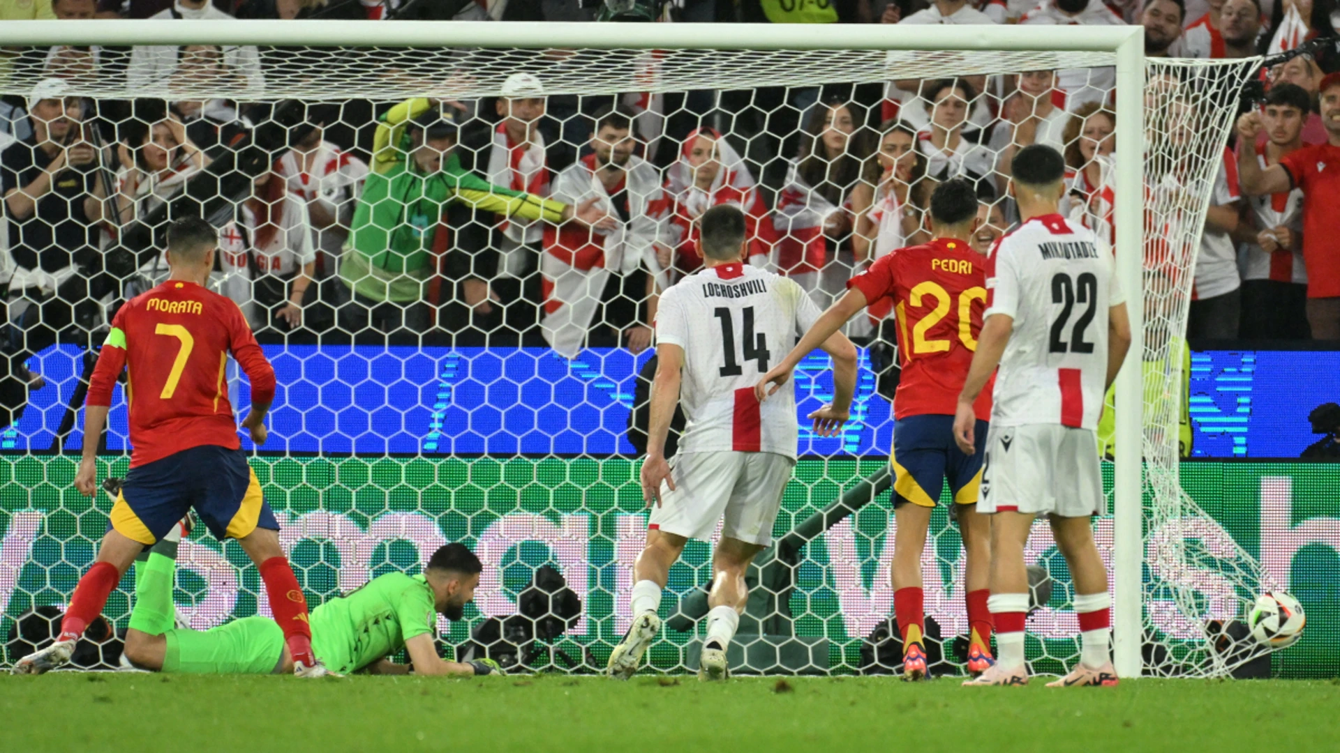 Spain's 35 shots underline attacking credentials