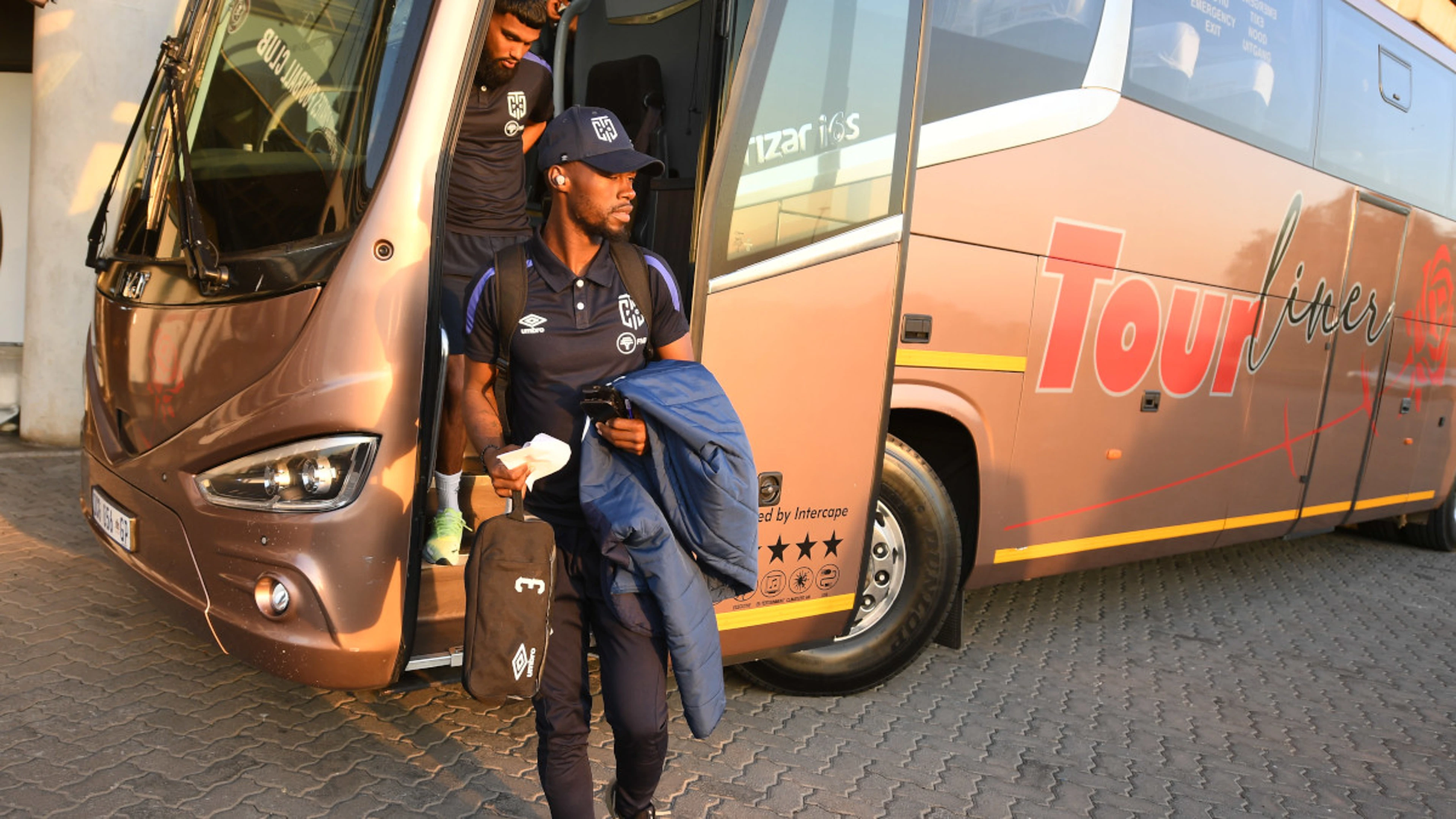 Cape derby with plenty water under the bridge