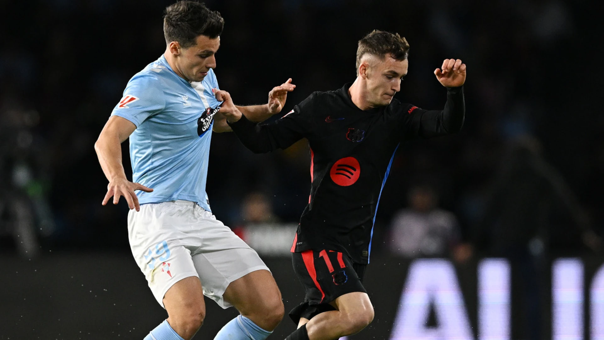 Liga leaders Barca suffer late collapse in Celta draw