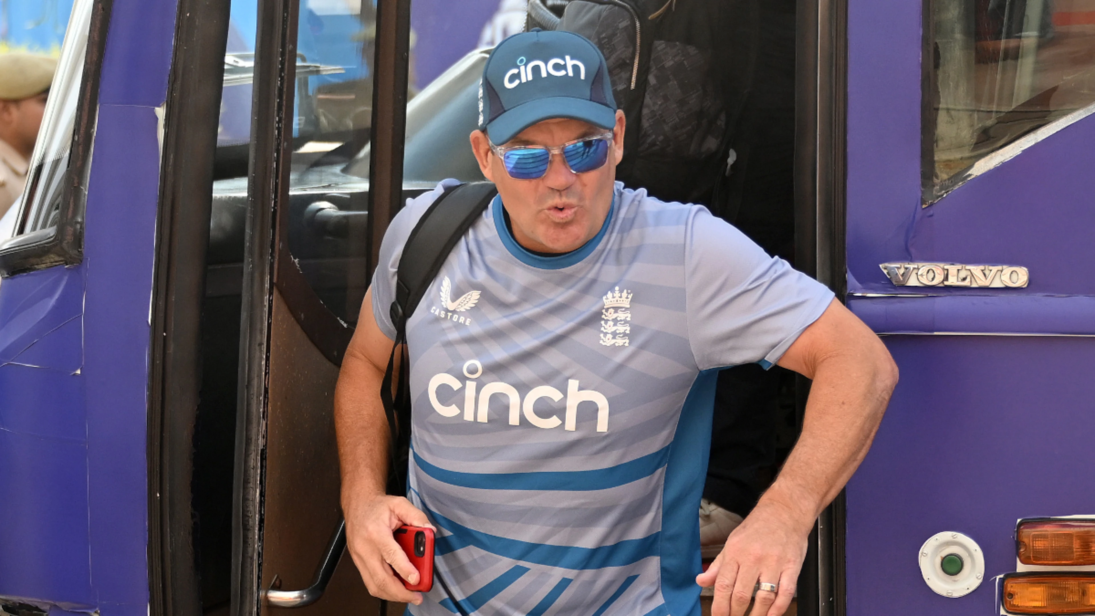 England coach Mott blasts World Cup dressing room unrest claims