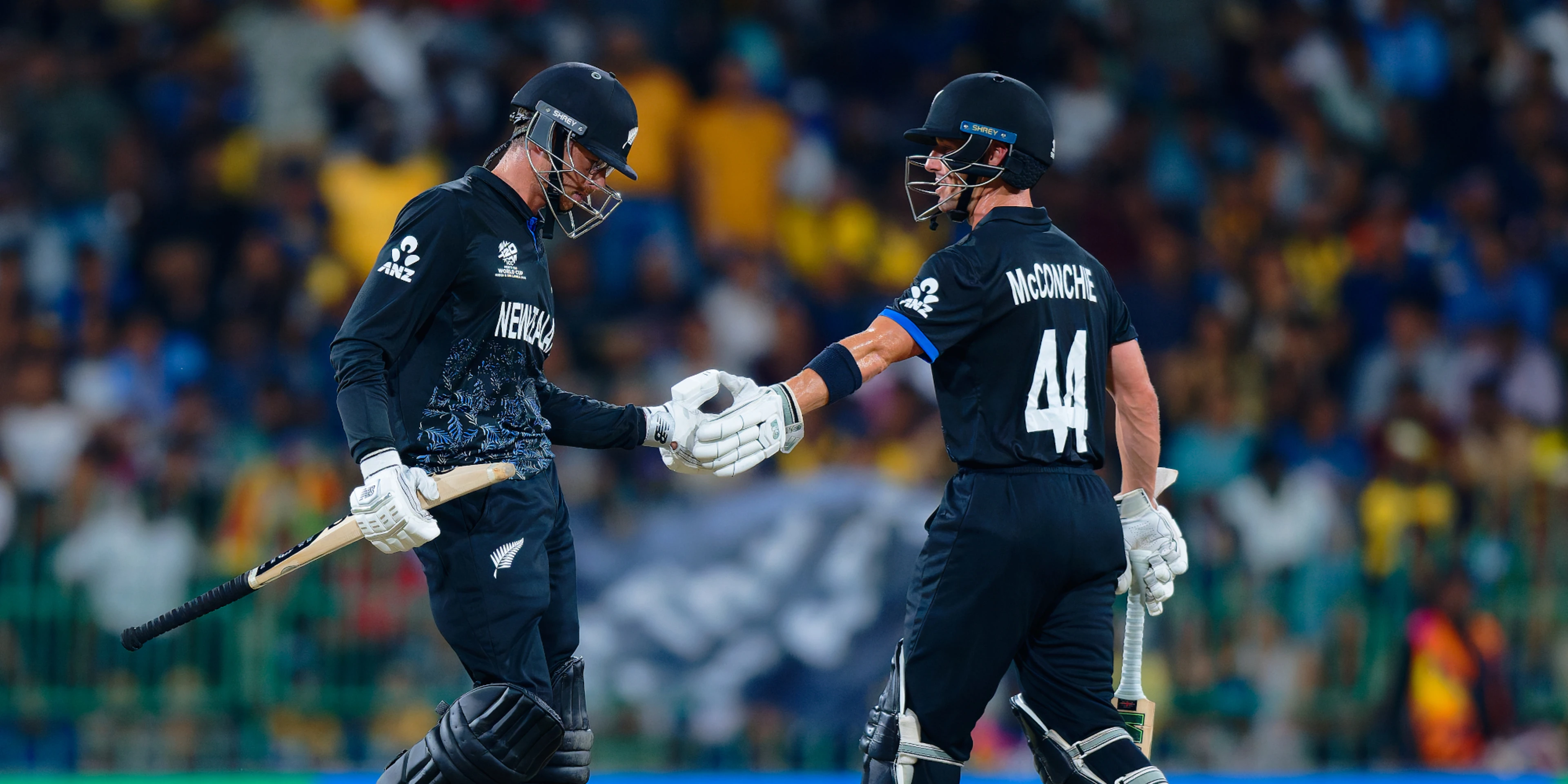 New Zealand produce late flurry to reach 168-7 against Sri Lanka