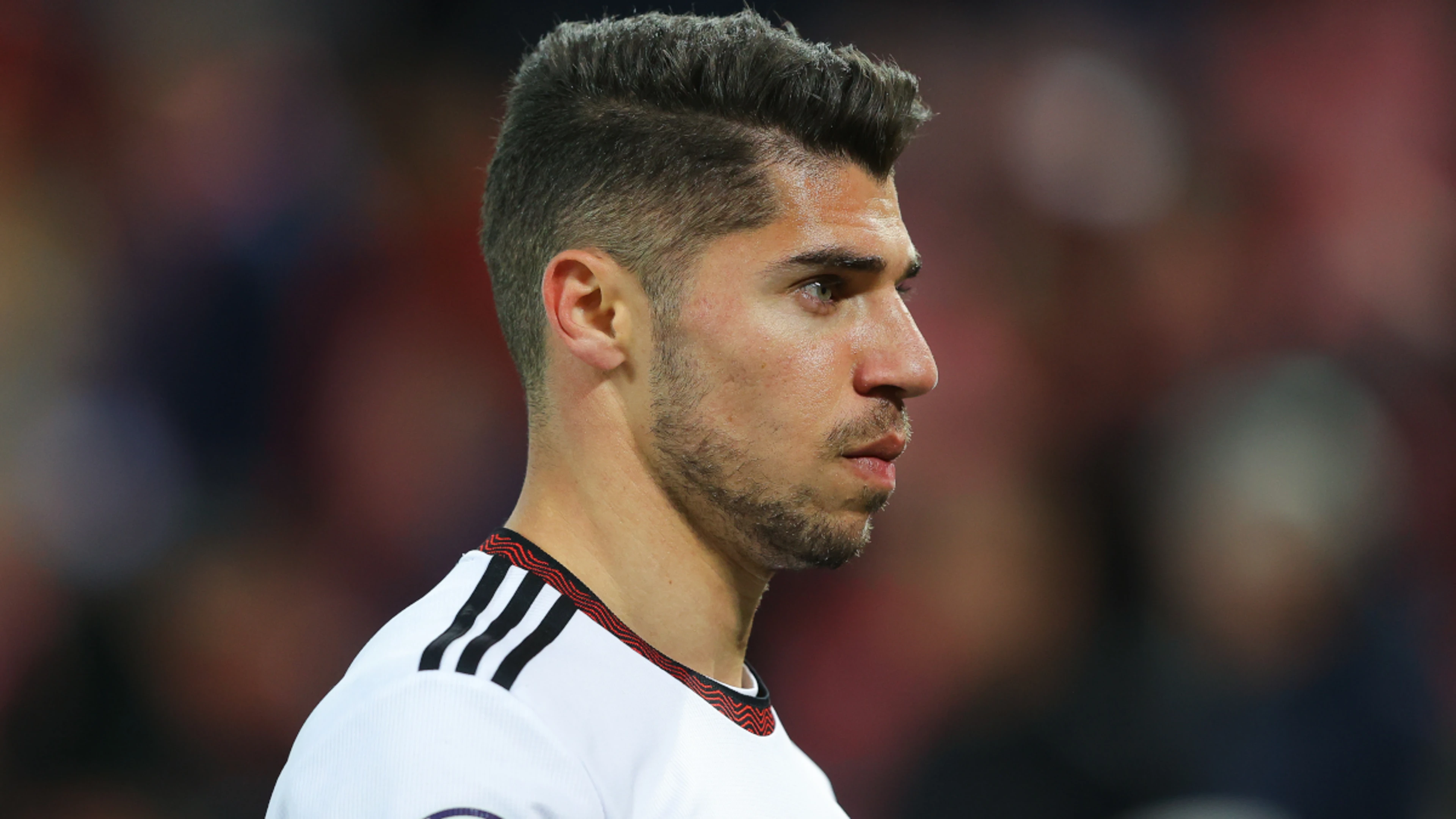 Tottenham sign Israel forward Solomon on free transfer