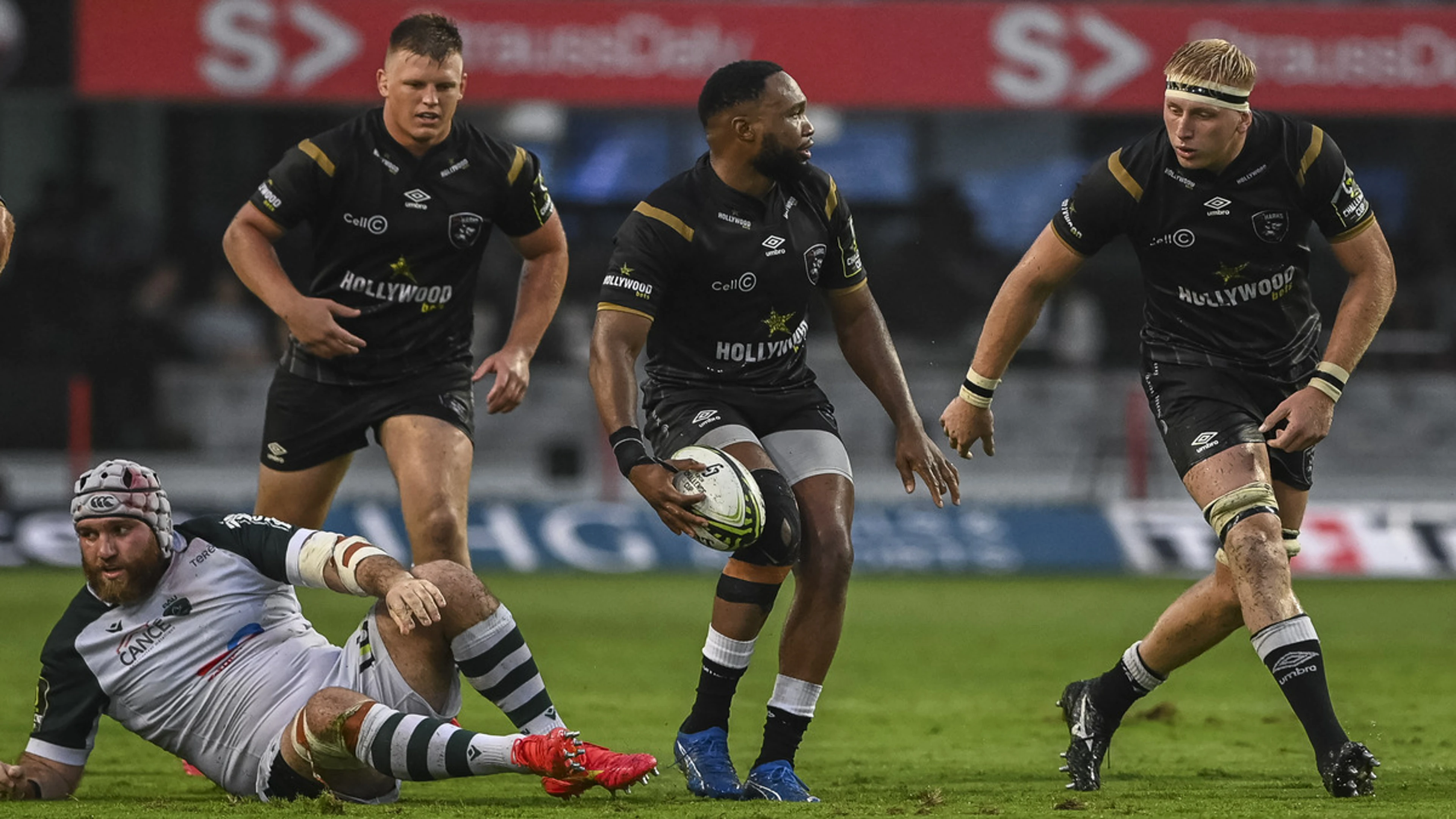 Am’s brace puts Sharks on path to big win