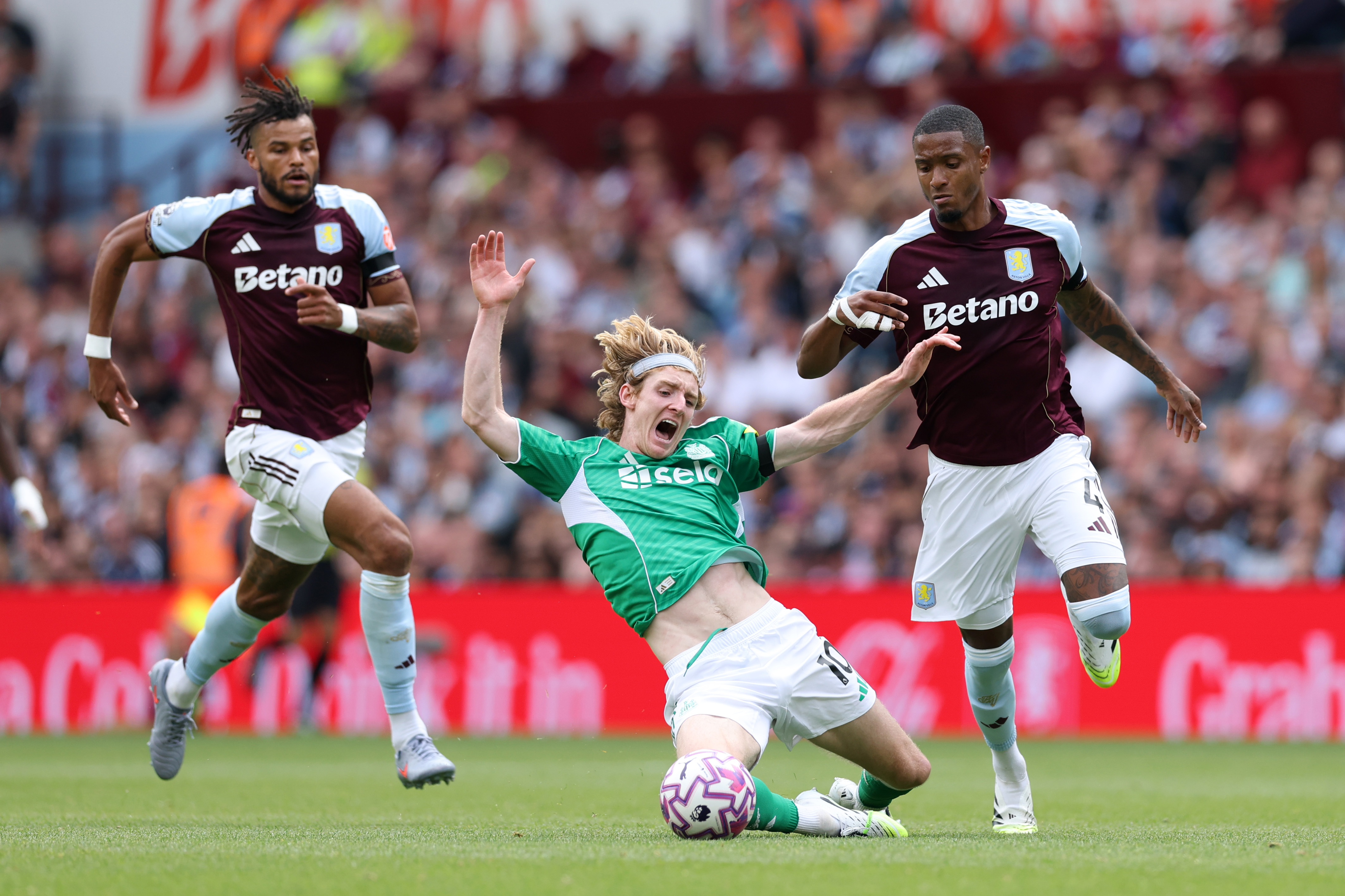 Red Card Ezri Konsa | Aston Villa v Newcastle United