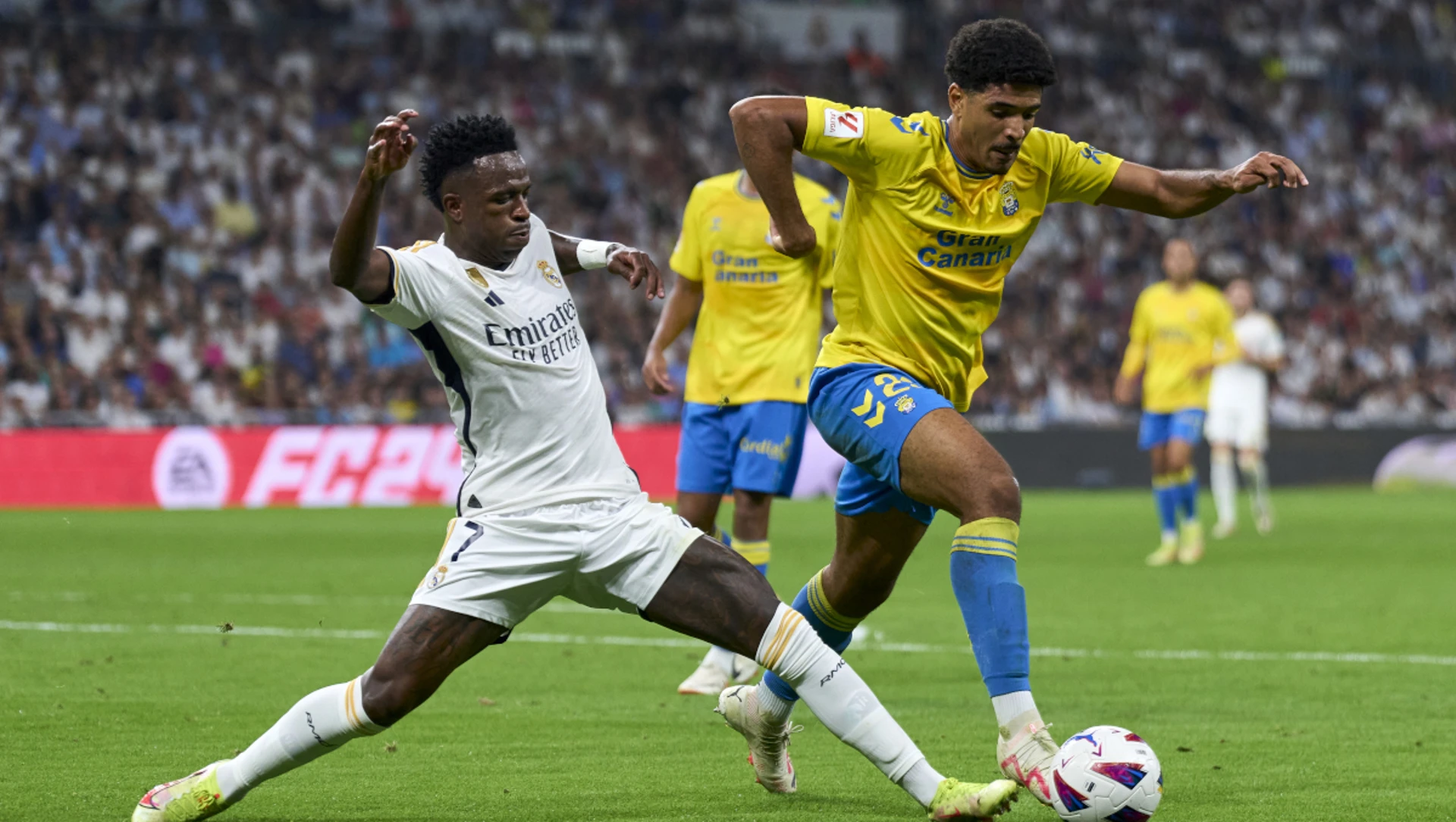 Tough Las Palmas visit offers Madrid chance to take Liga lead