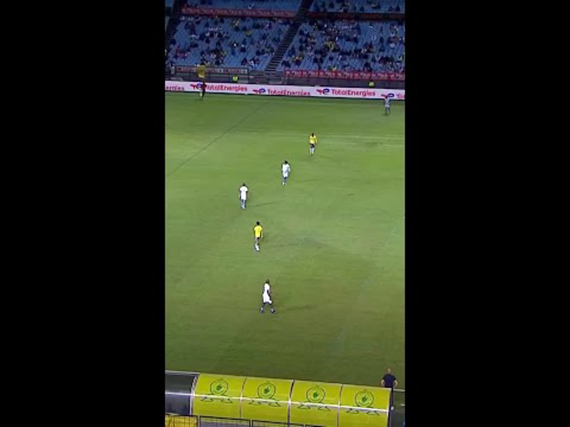 OVERHEAD! Arthur Sales strike