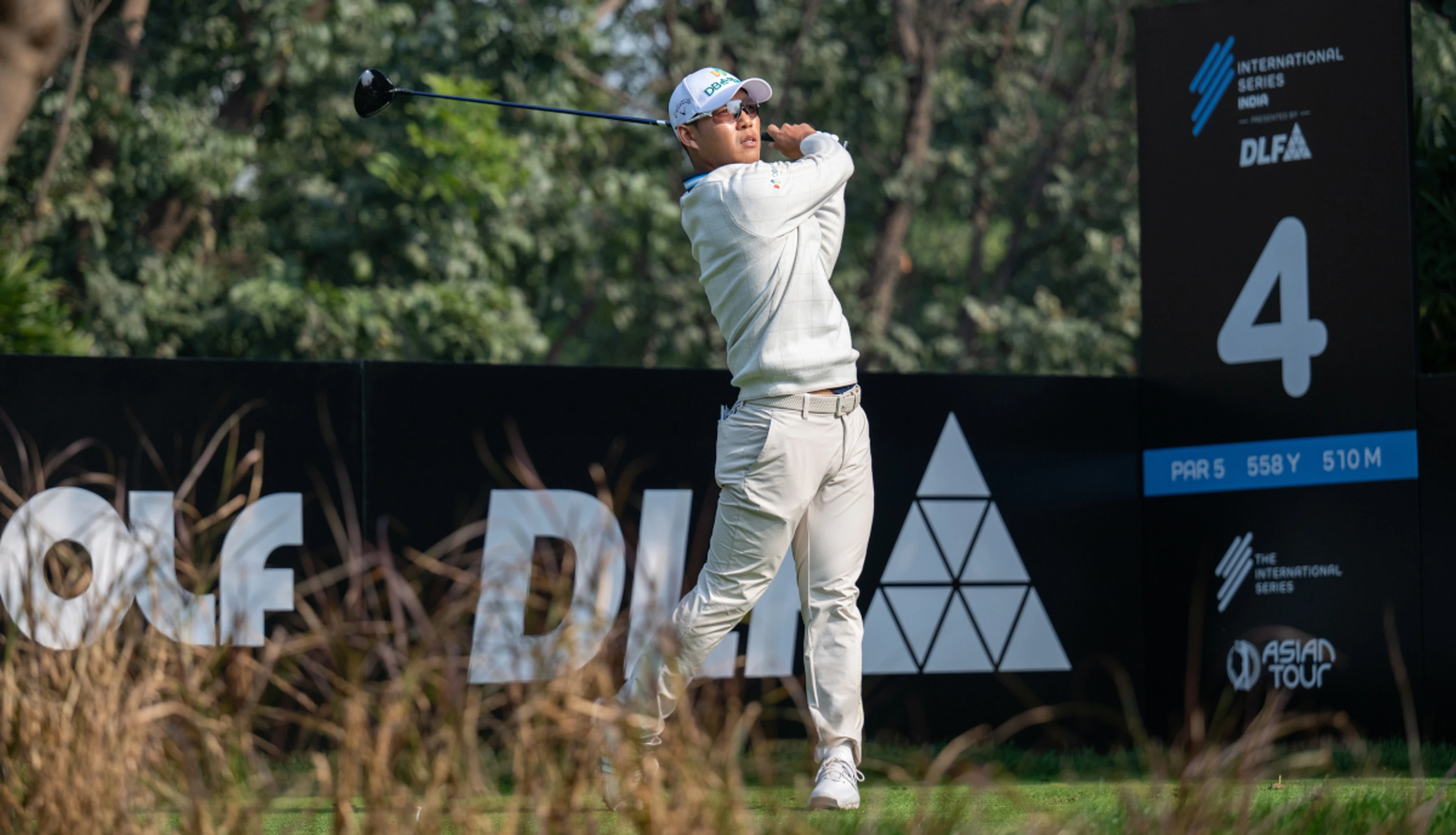 Mun claims maiden Asian Tour win to deny Jazz