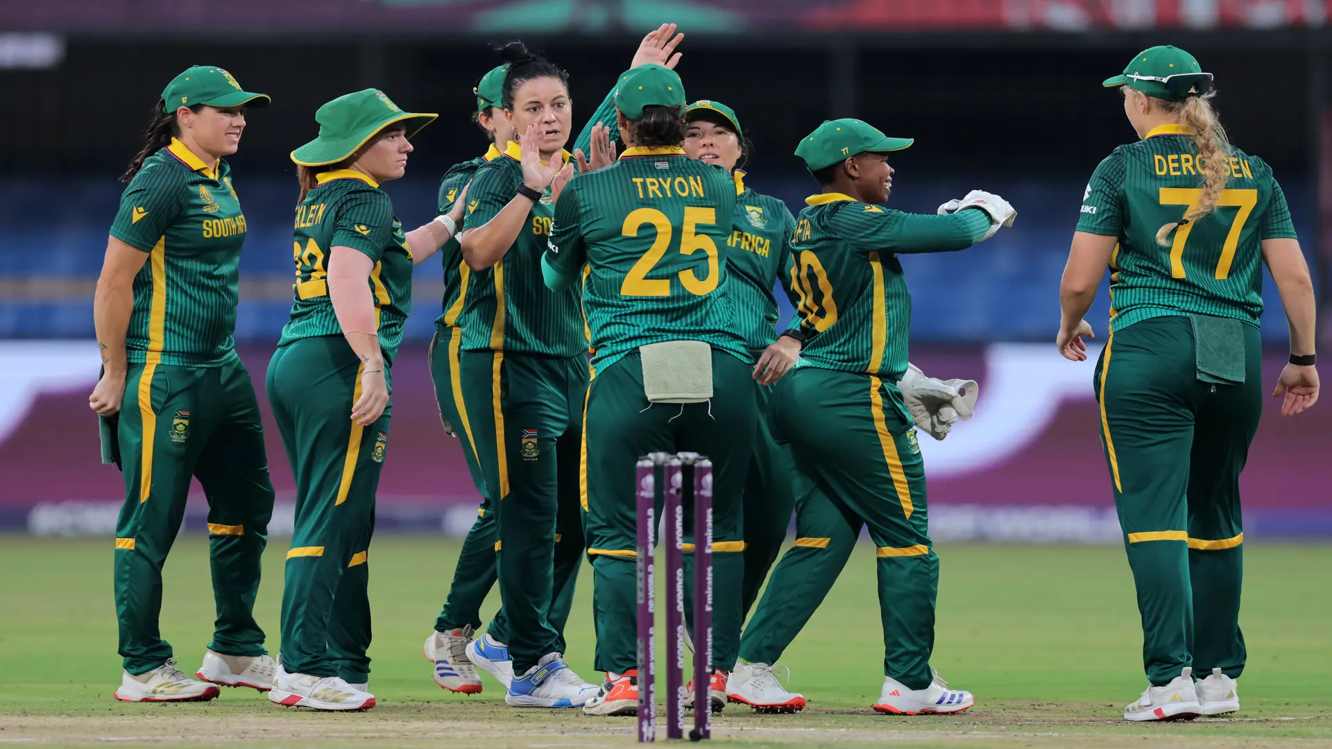GRAB THE BILTONG: All DStv subscribers can watch Proteas Women chase history!