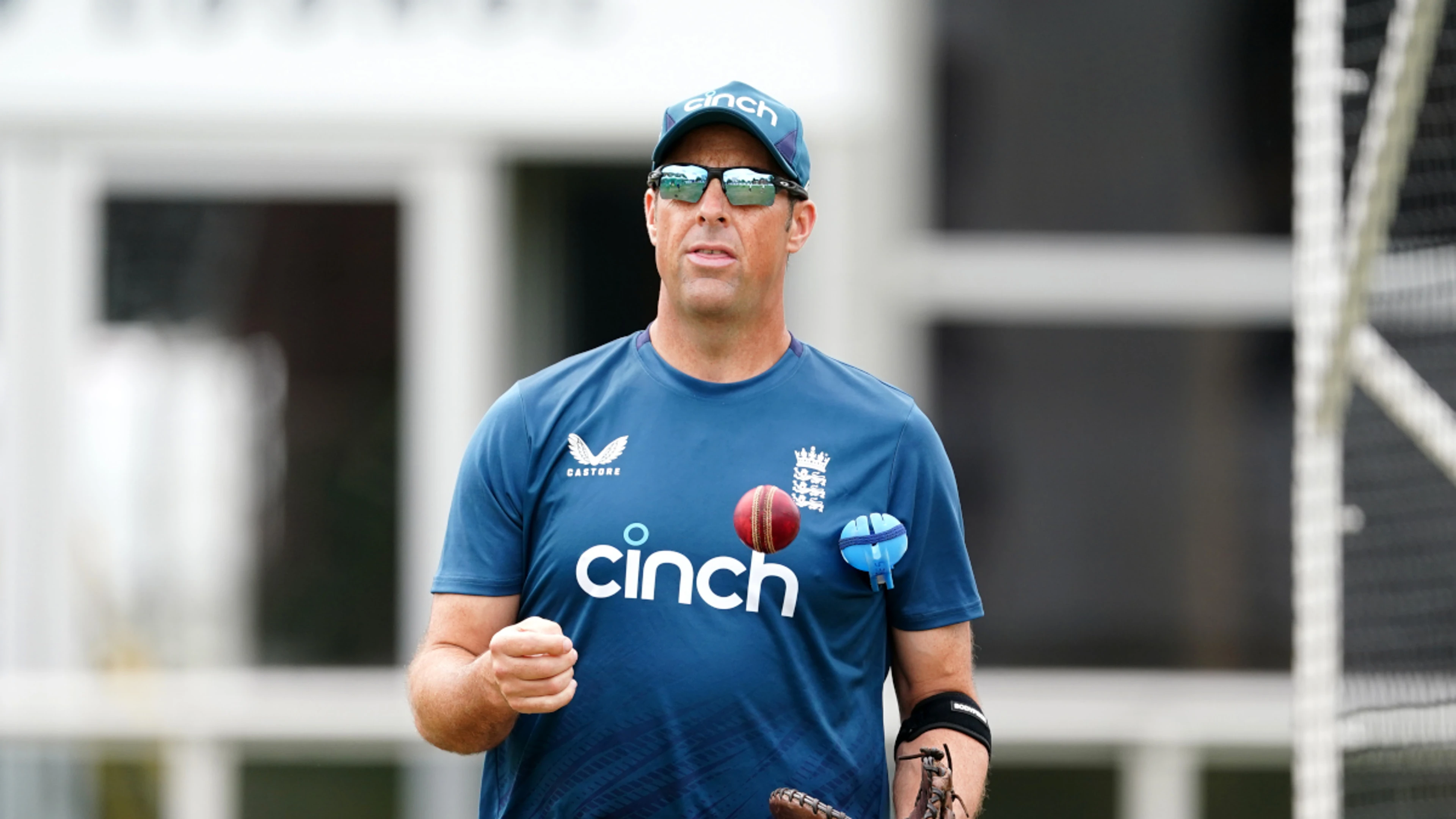 England batters 'tested' in tough India test, Trescothick says