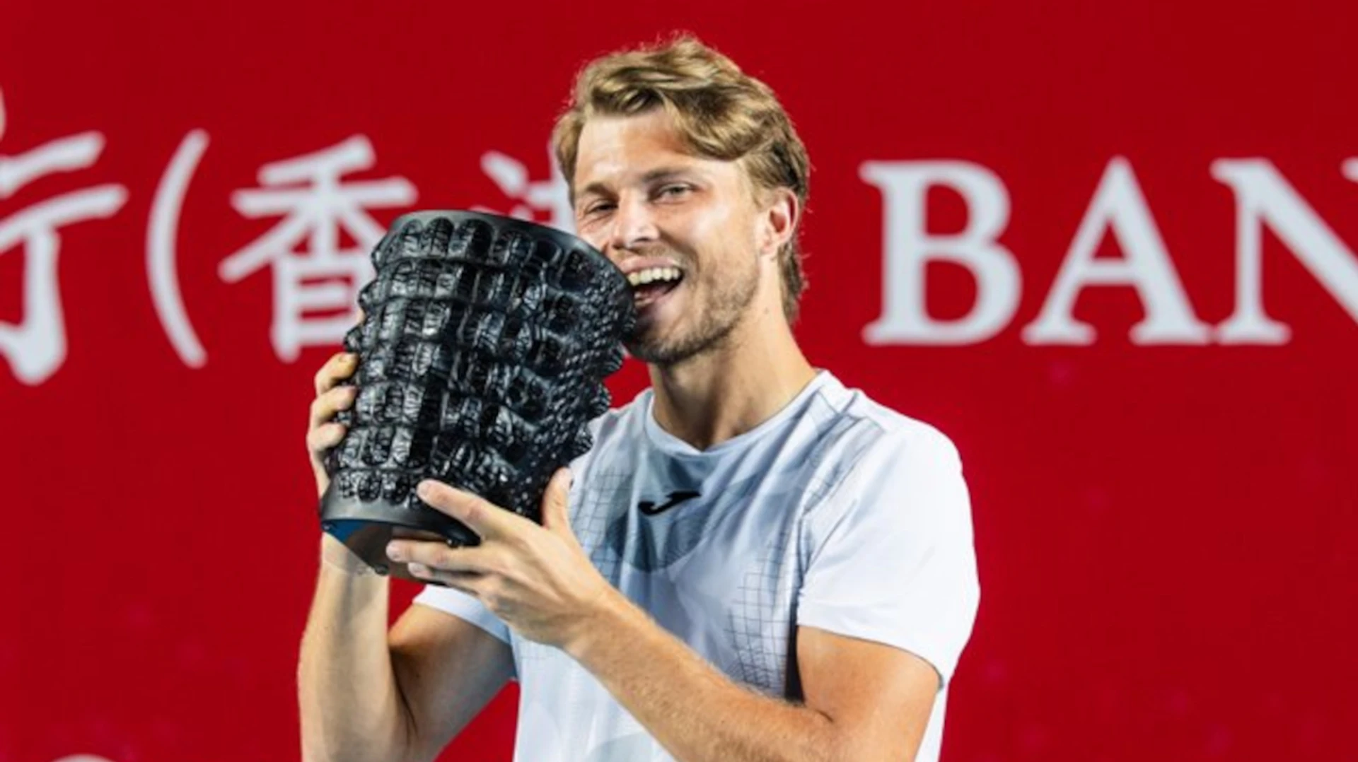 Comeback king Muller wins Hong Kong Open to end Nishikori fairytale