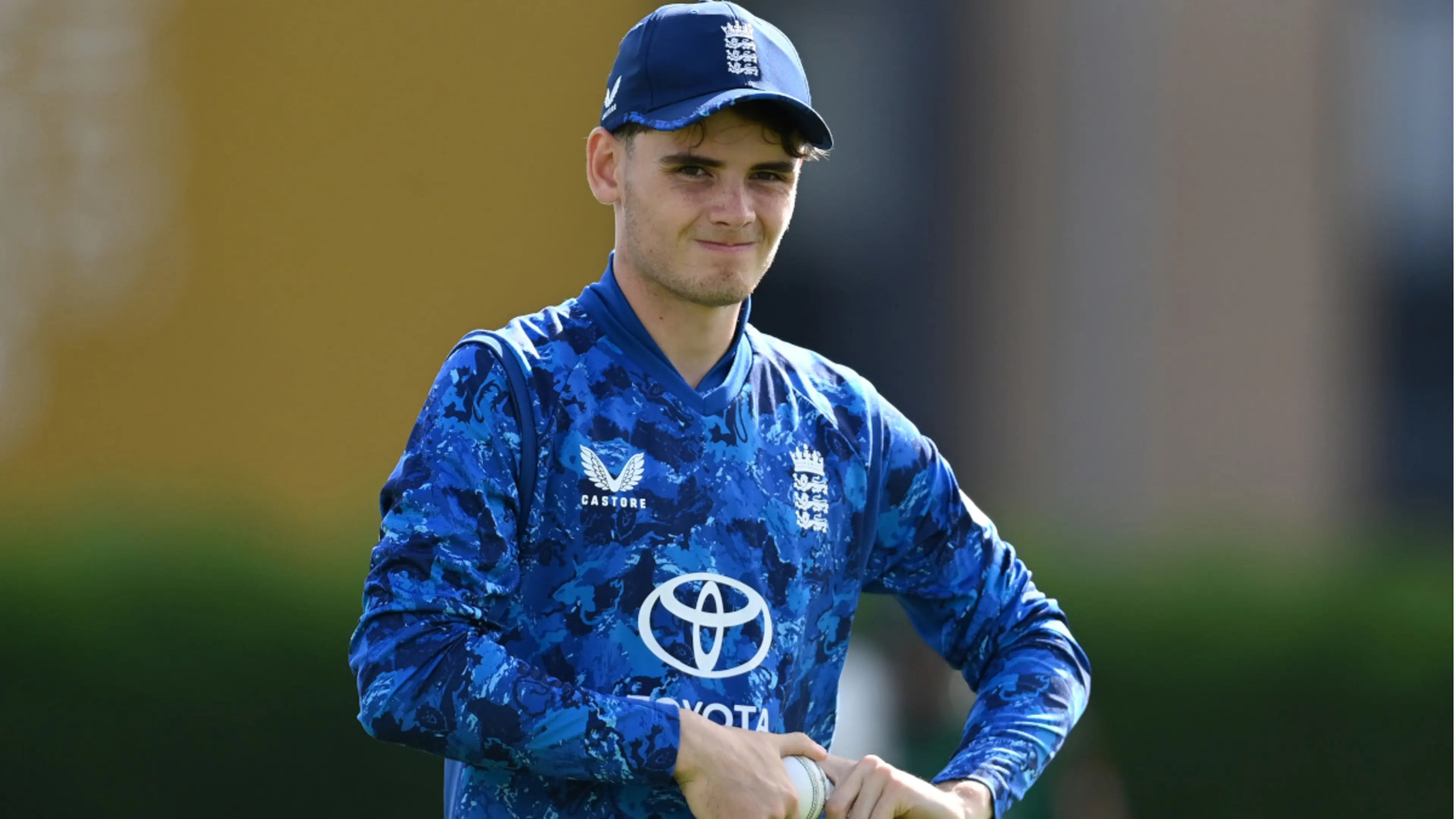 Snooker great Jimmy White's grandson signs pro deal as Surrey cricketer