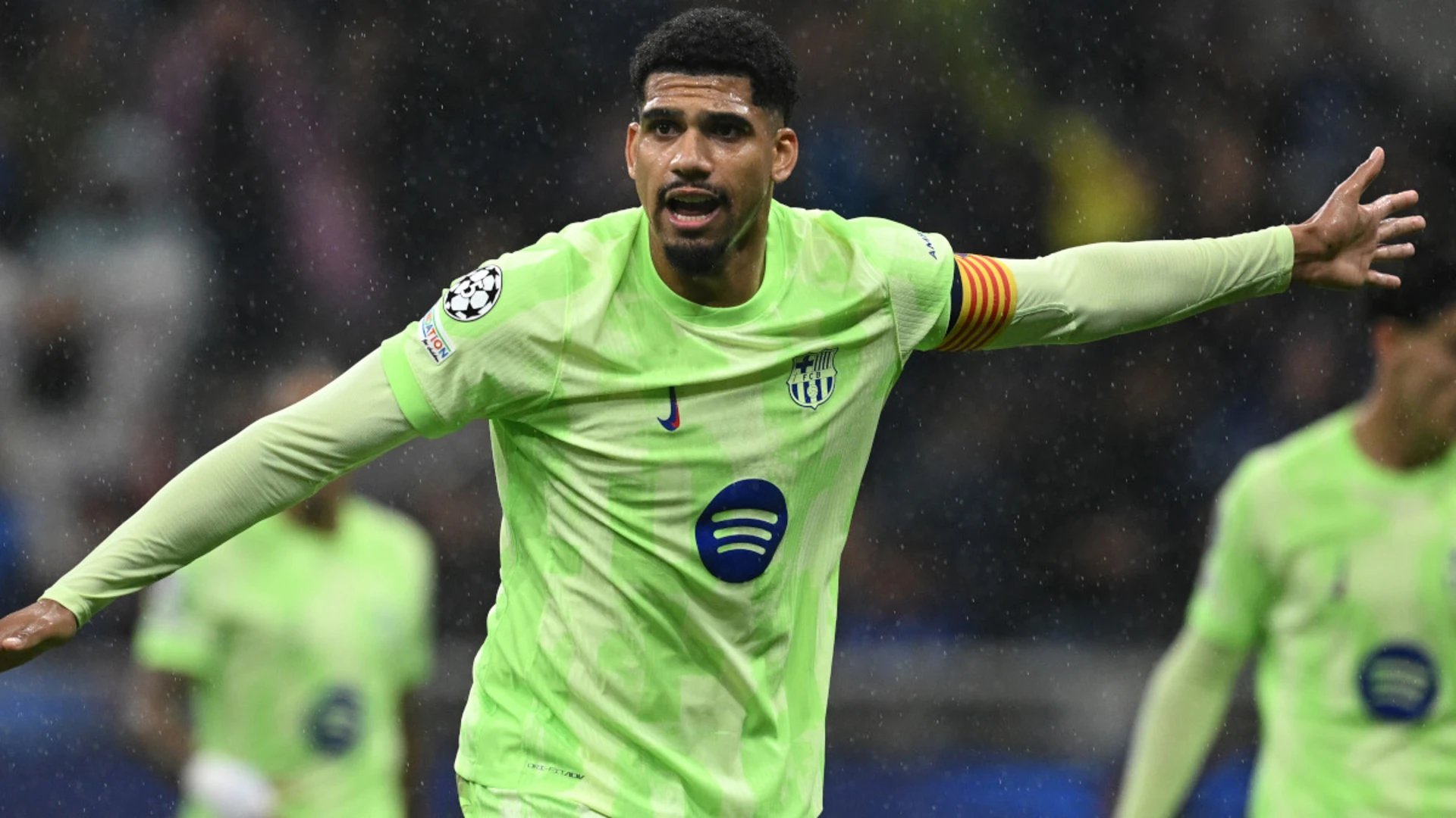 Barcelona will capture elusive Champions League, Araujo says