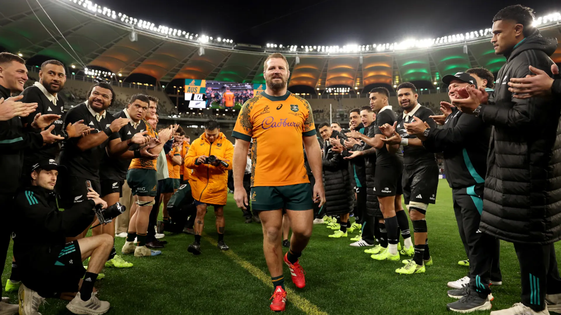 Australia have front-row depth despite Slipper's retirement, says Robertson