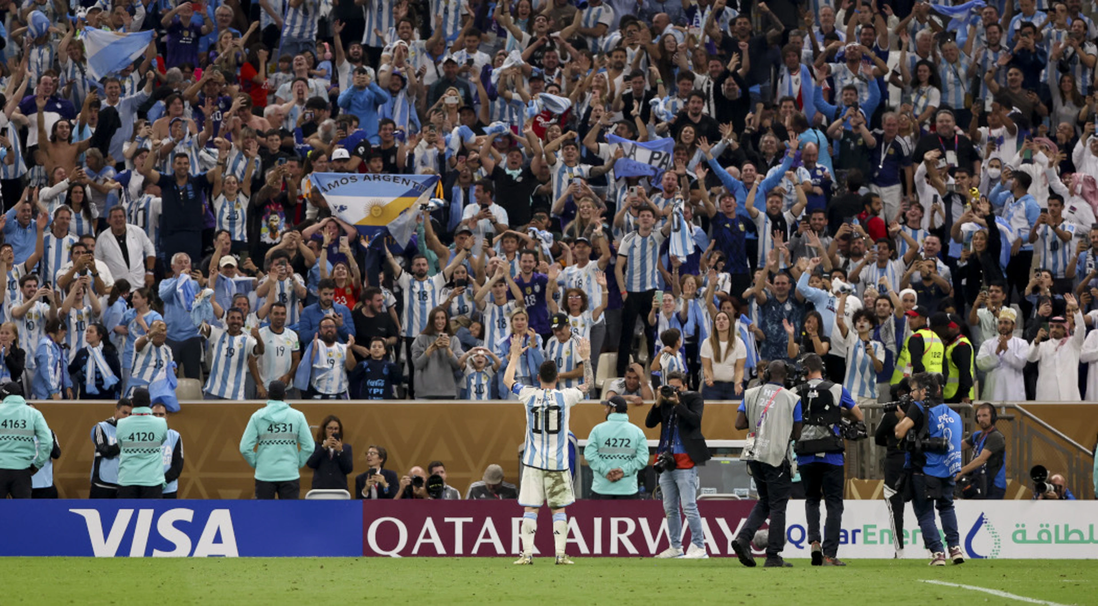 Argentina awaits to welcome home Messi and World Cup winners