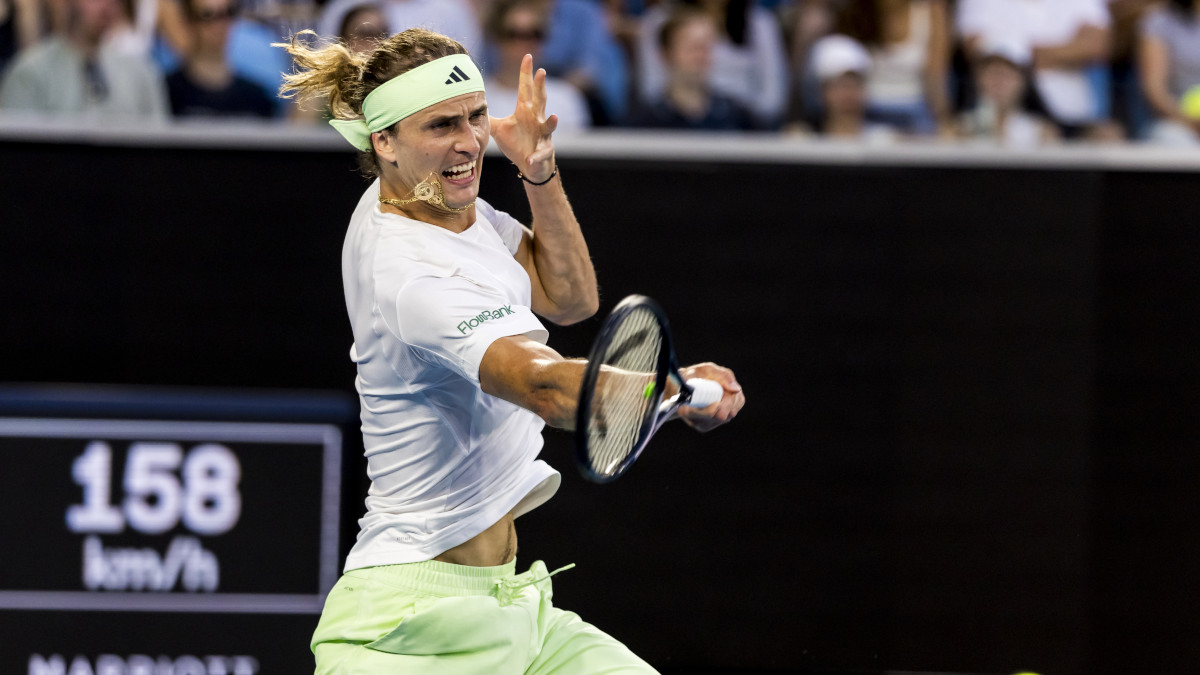 Zverev Puts Aside Off Court Worries To Battle On At Australian Open   Alexander Zverev 2024 G 1200 