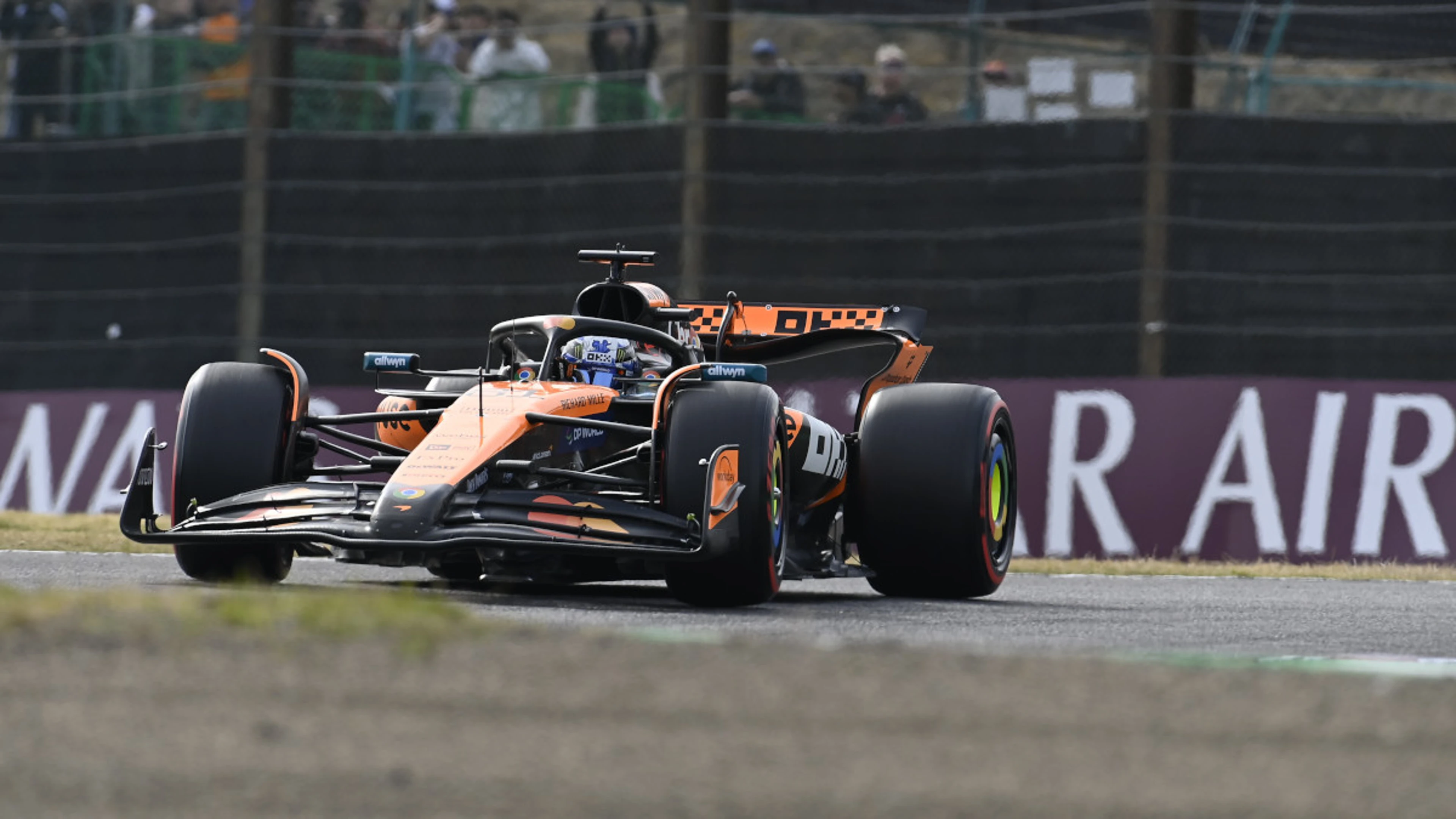 Rain forecast adds new element to combustible Japanese GP