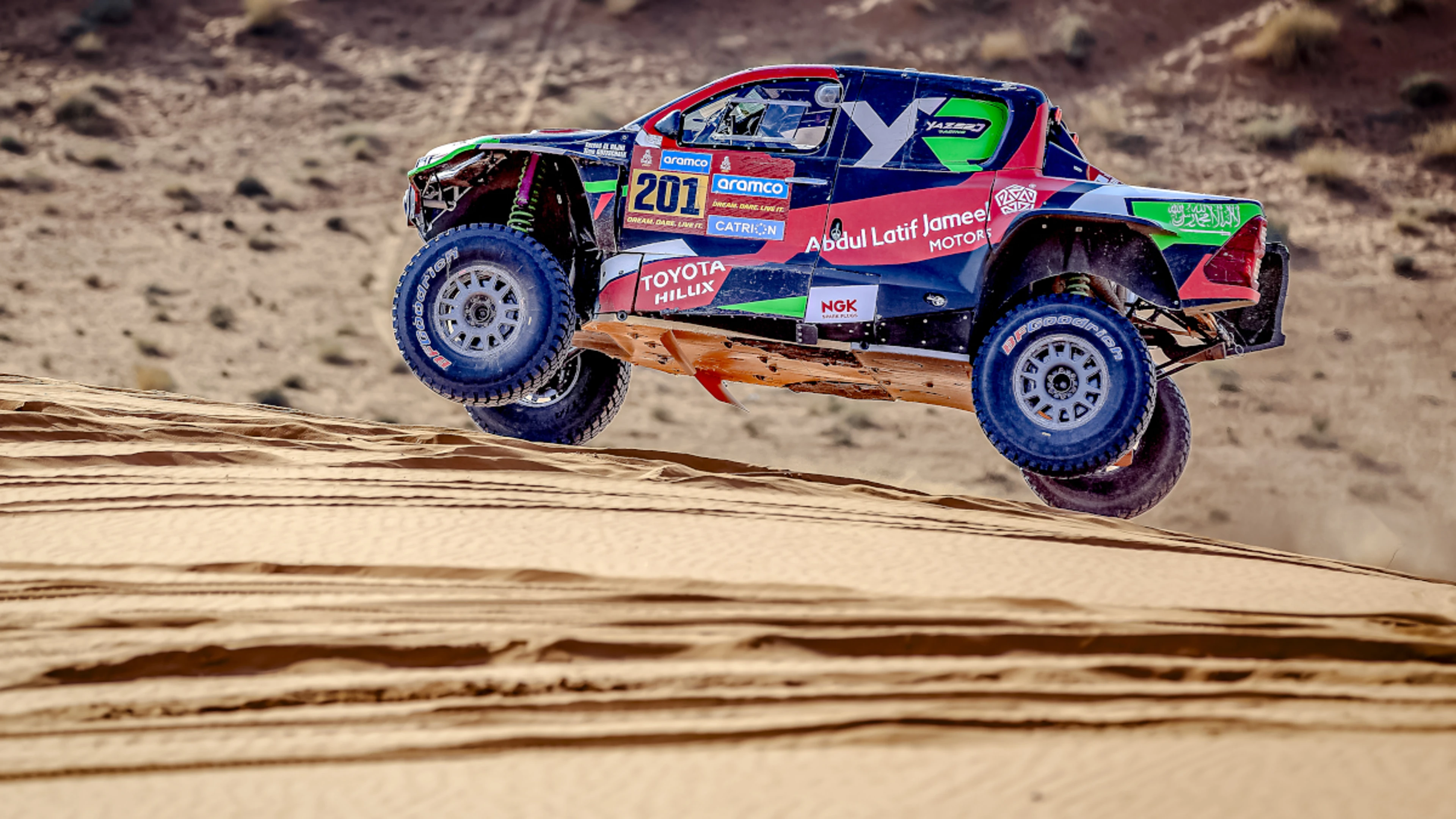 Al-Rajhi takes maiden Dakar crown, Sanders wins in motorcycle category