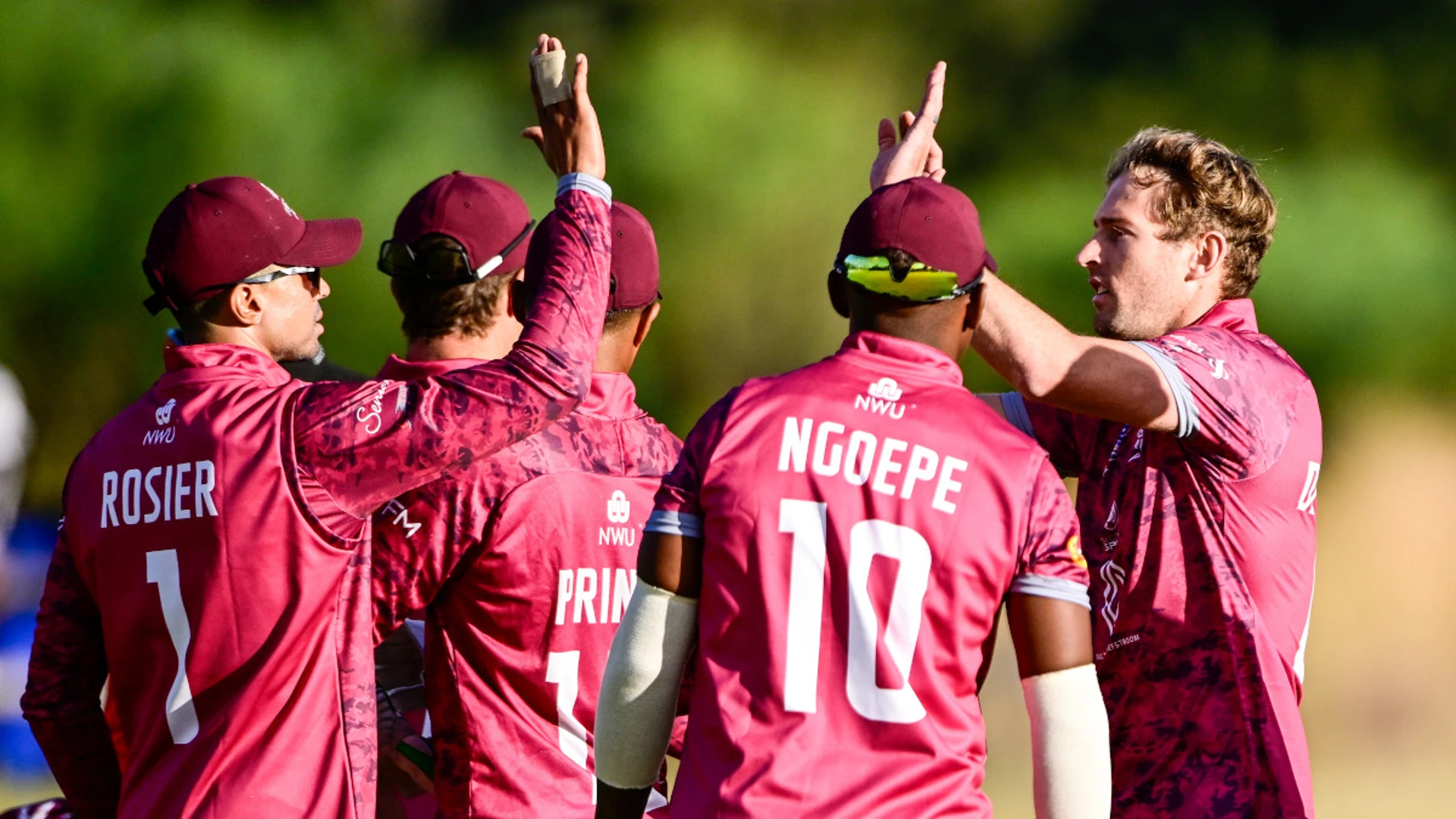 Boland collapse hands Dragons initiative