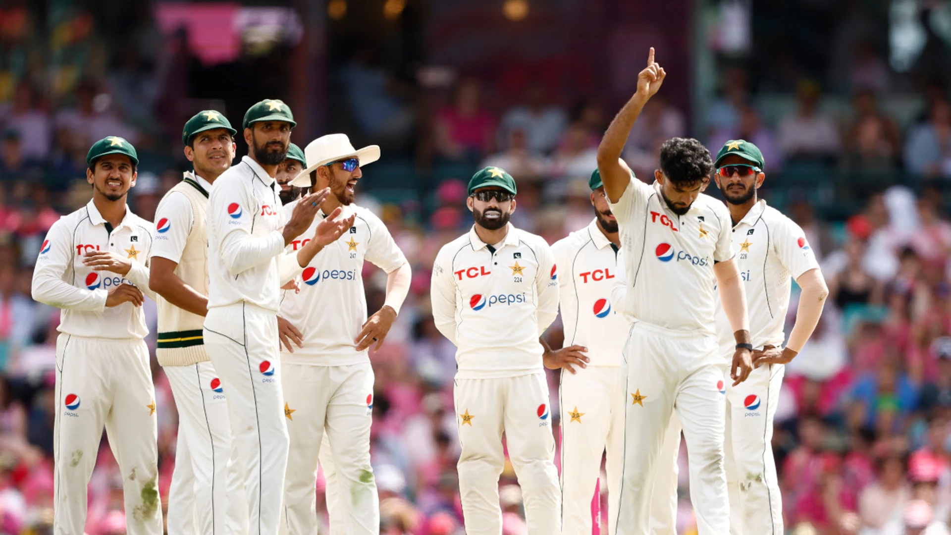 Pakistan claim lead in Sydney after Jamal takes six