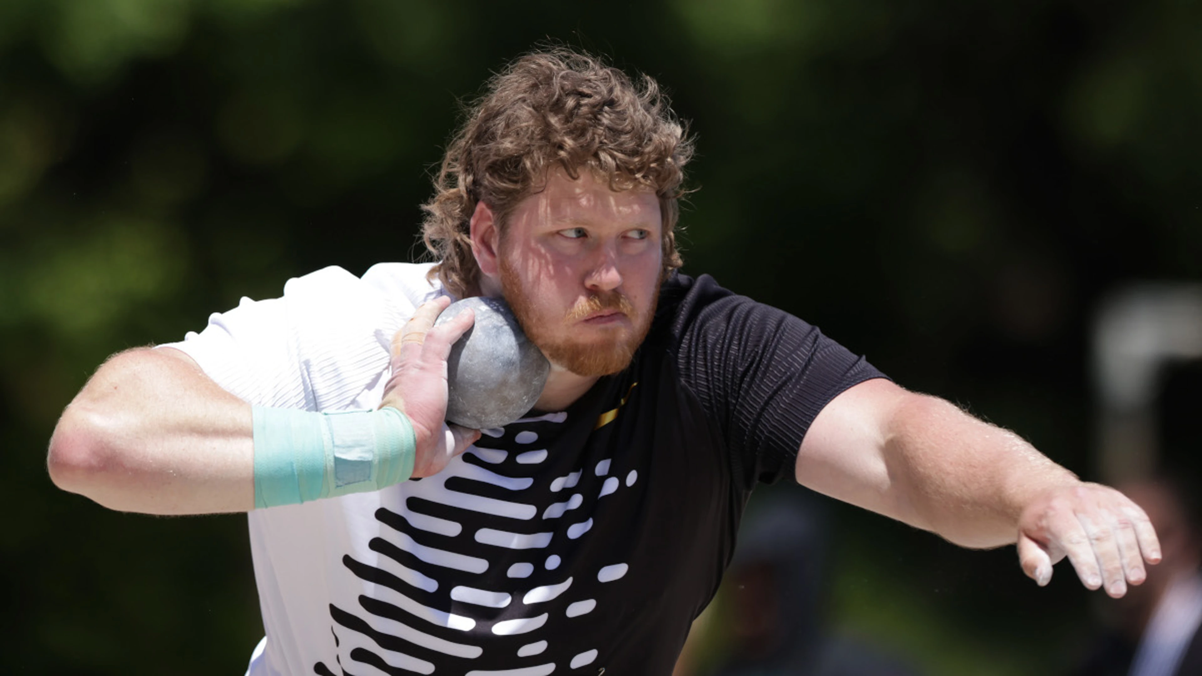Crouser smashes world shot-put record with 23.56m throw