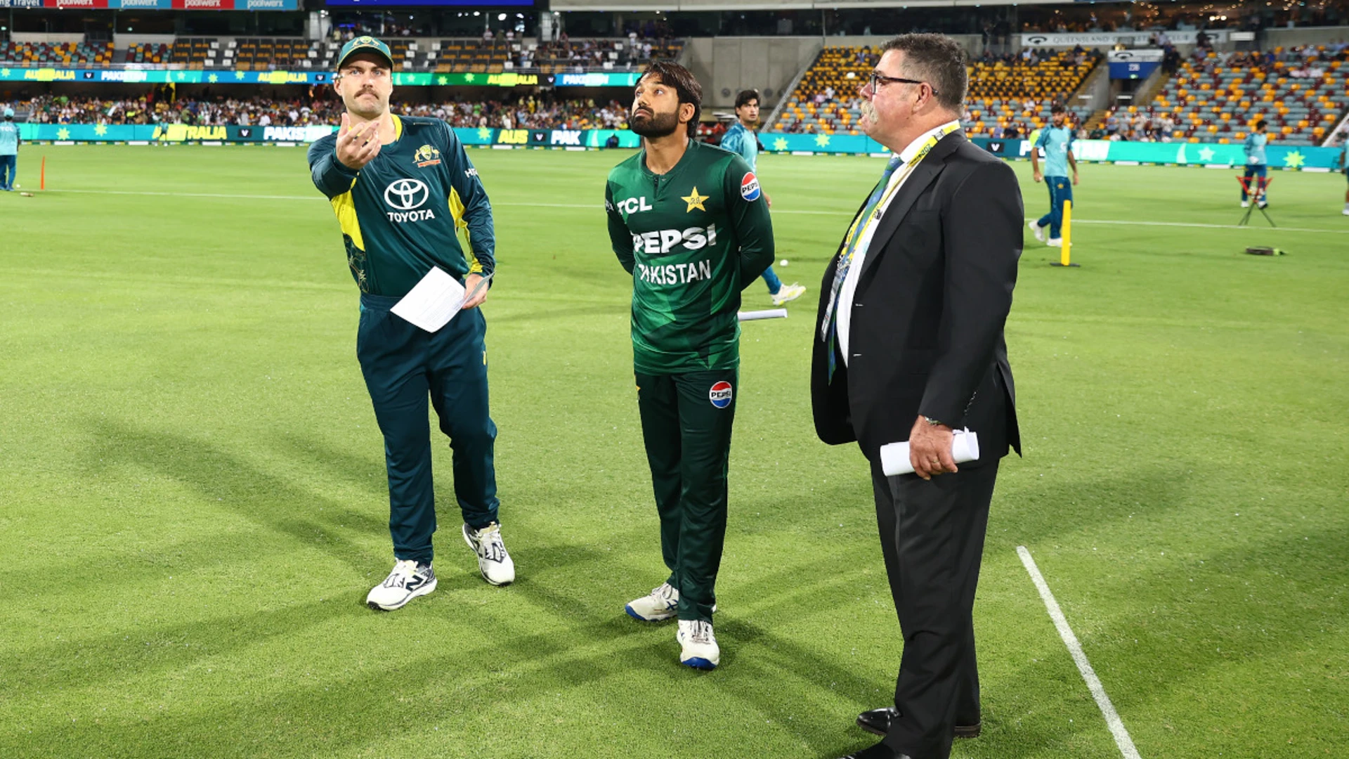 Pakistan elect to bowl in shortened T20I series-opener v Australia