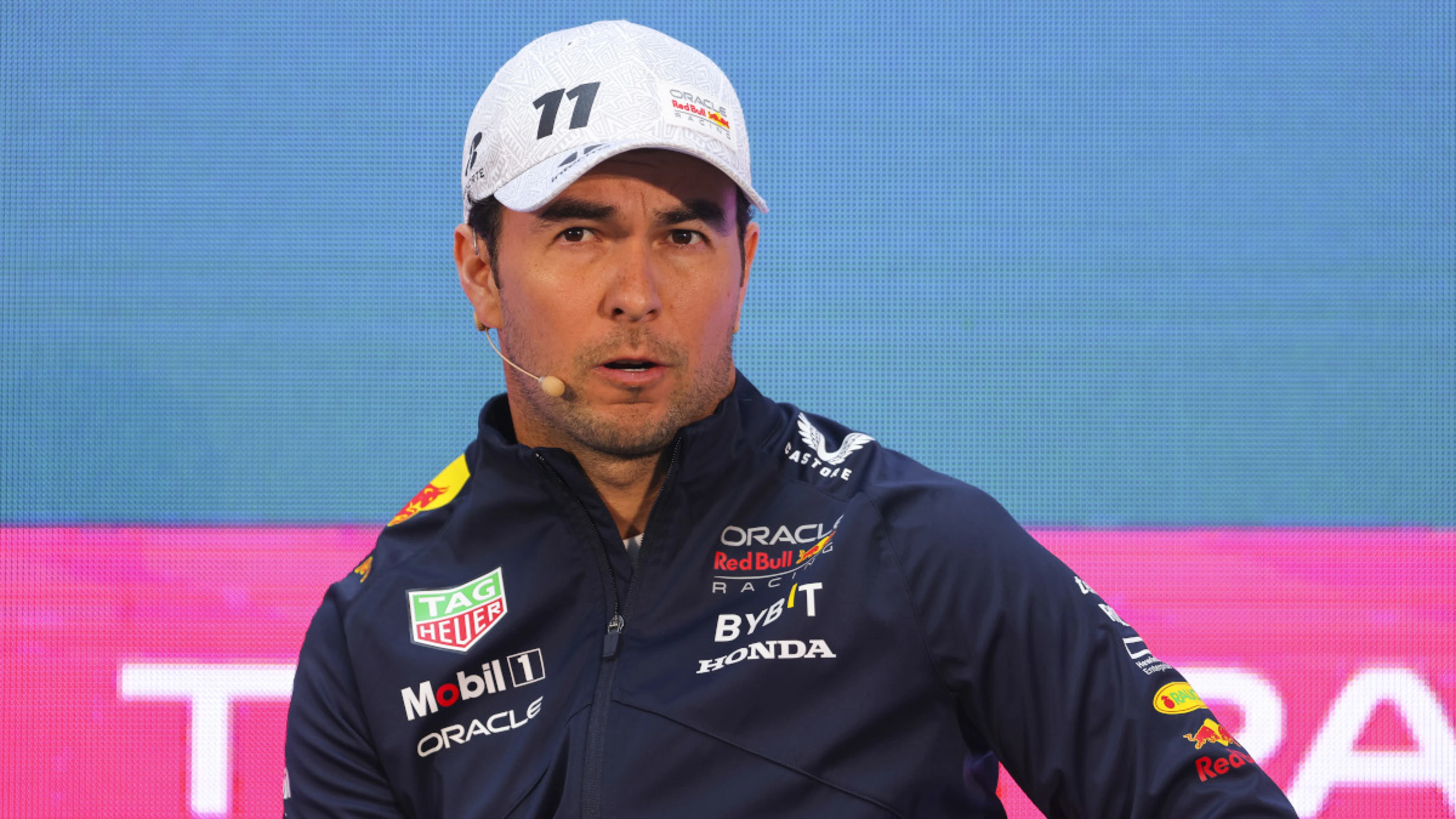 Red Bull extend Perez's contract to 2026