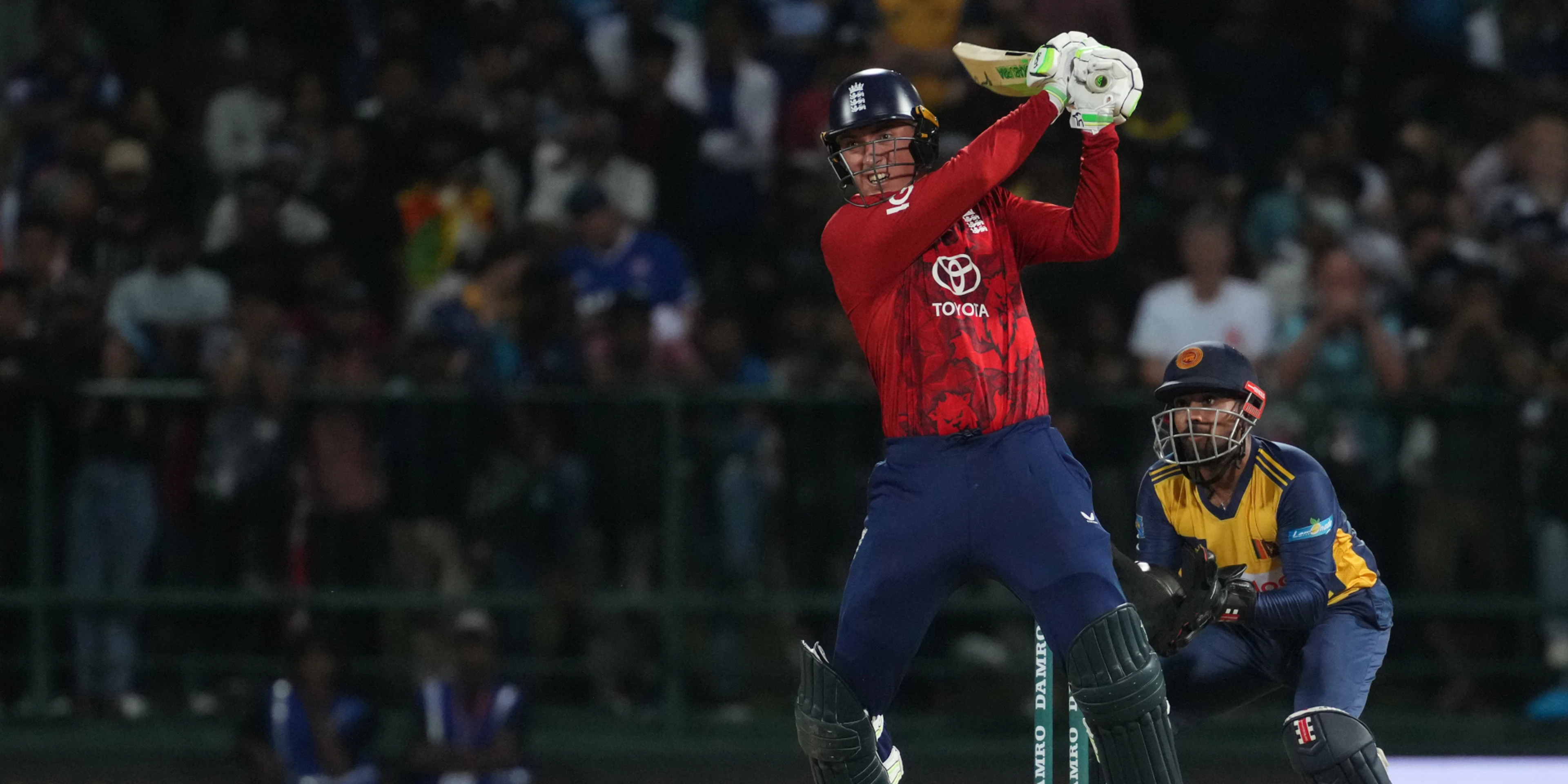 Banton, Brook help England battle past Sri Lanka to clinch series win
