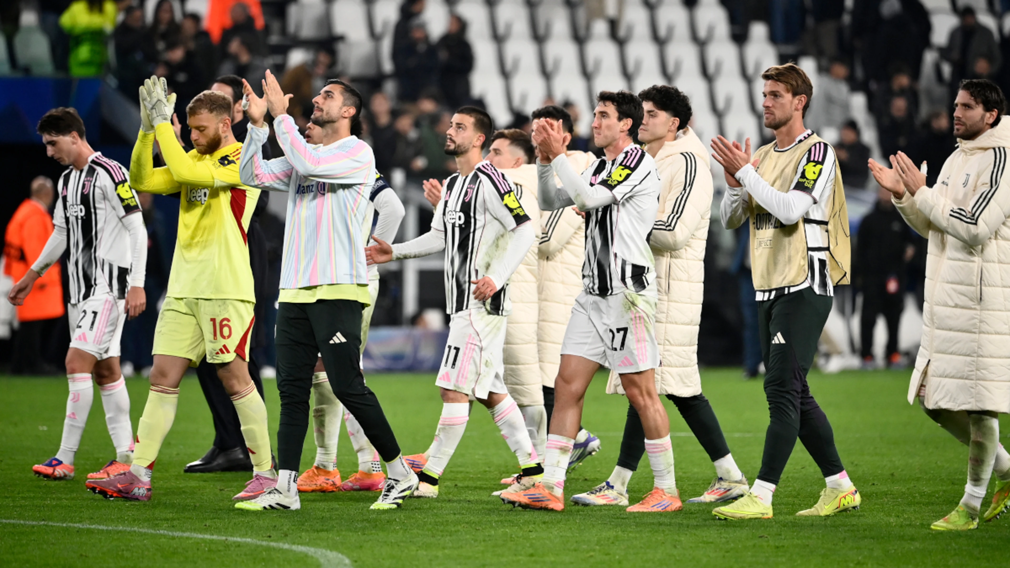 Juve held by Sporting Lisbon in stalling Champions League campaign