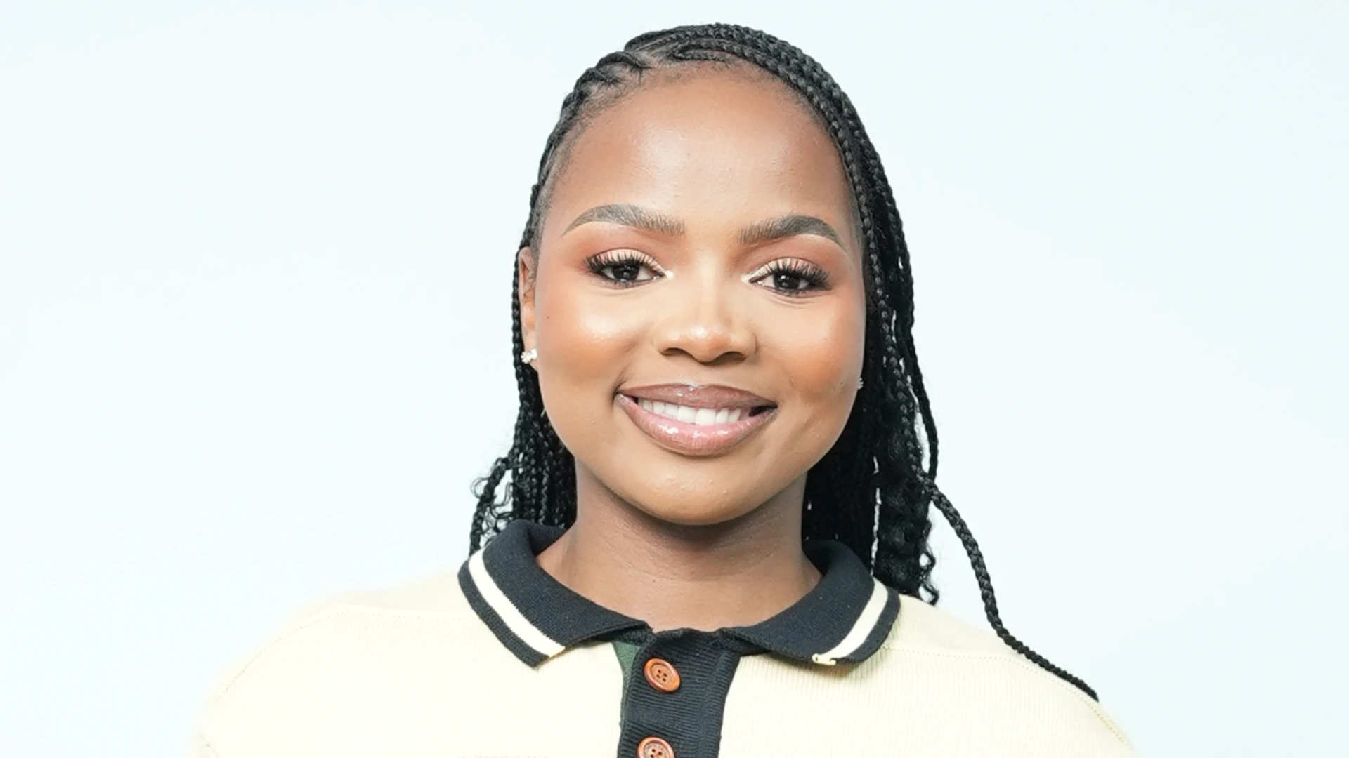PROFILE - RETHABILE MOSHOUNYANE: Pitch-side pro ready for TV close up