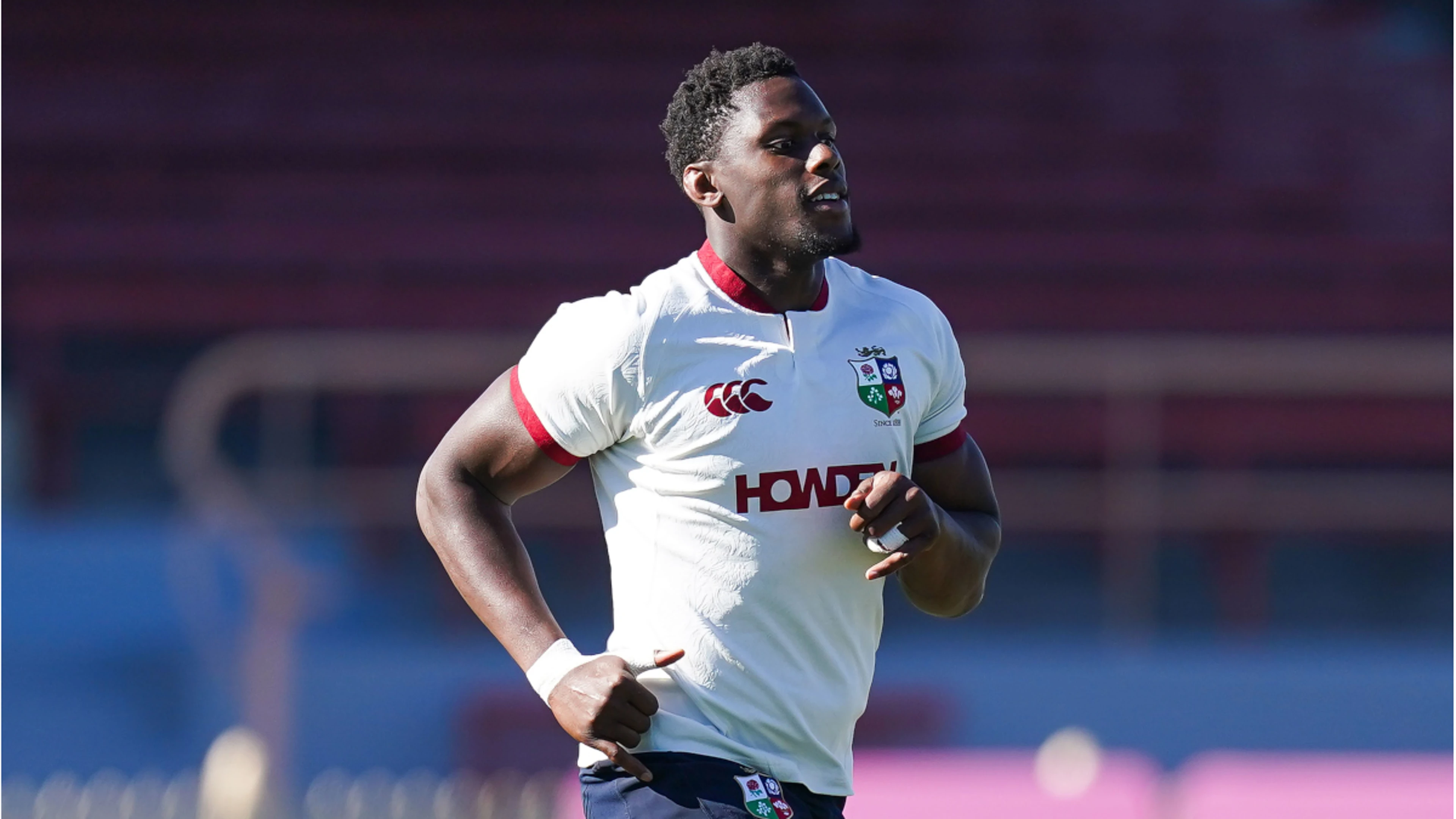 Itoje would be happy to see a fit Farrell make England return