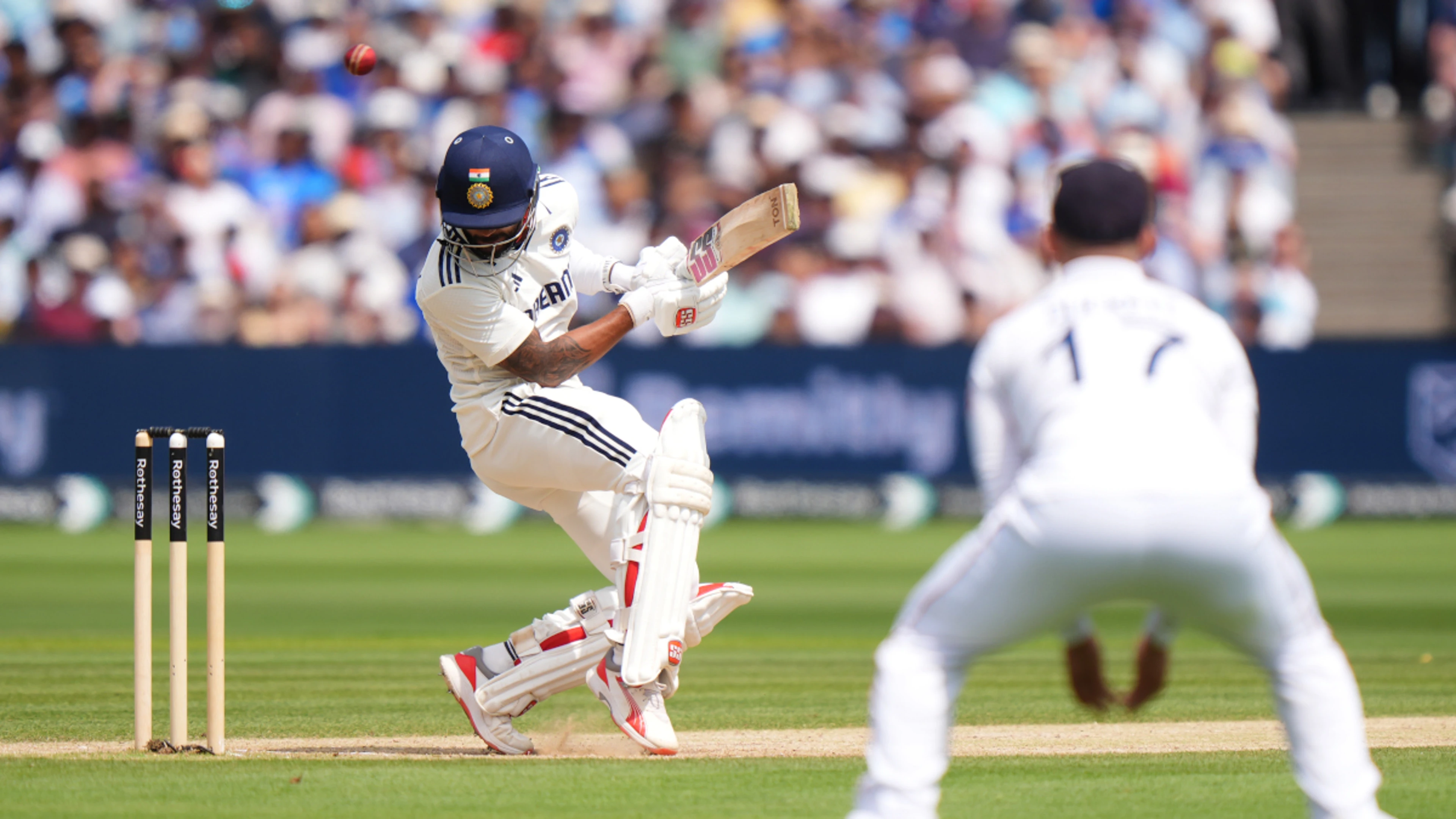 Jadeja hailed for taking India close but Gavaskar rues lack of risk