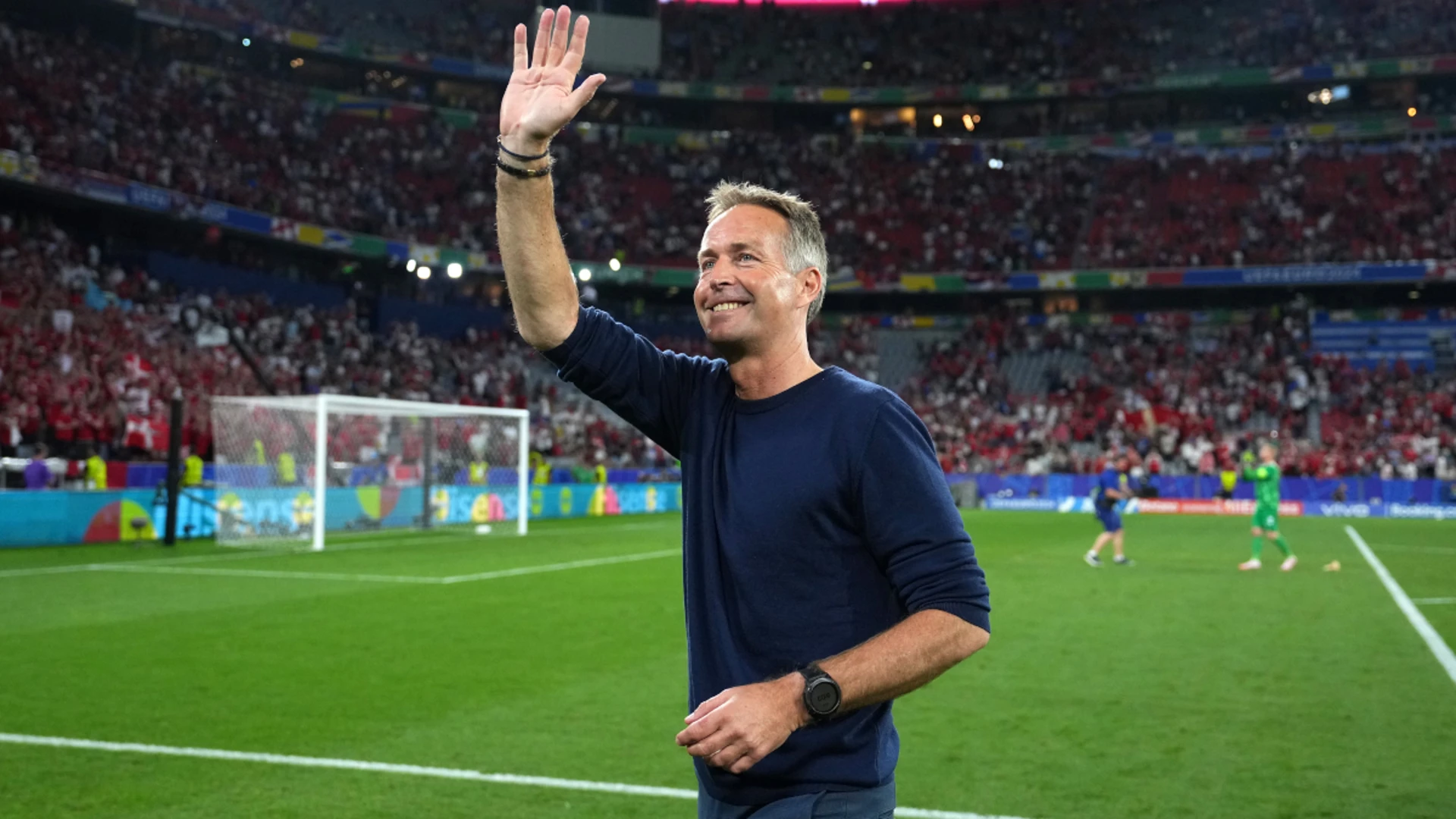 Leverkusen name Hjulmand as Ten Hag replacement