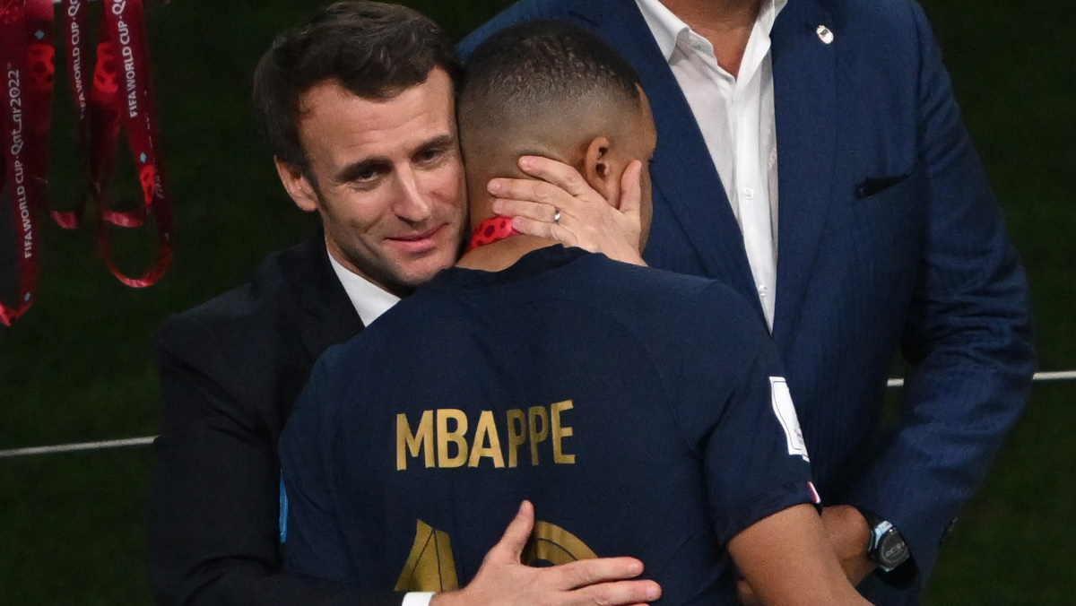 Macron to 'try to push' for Mbappe to stay at PSG