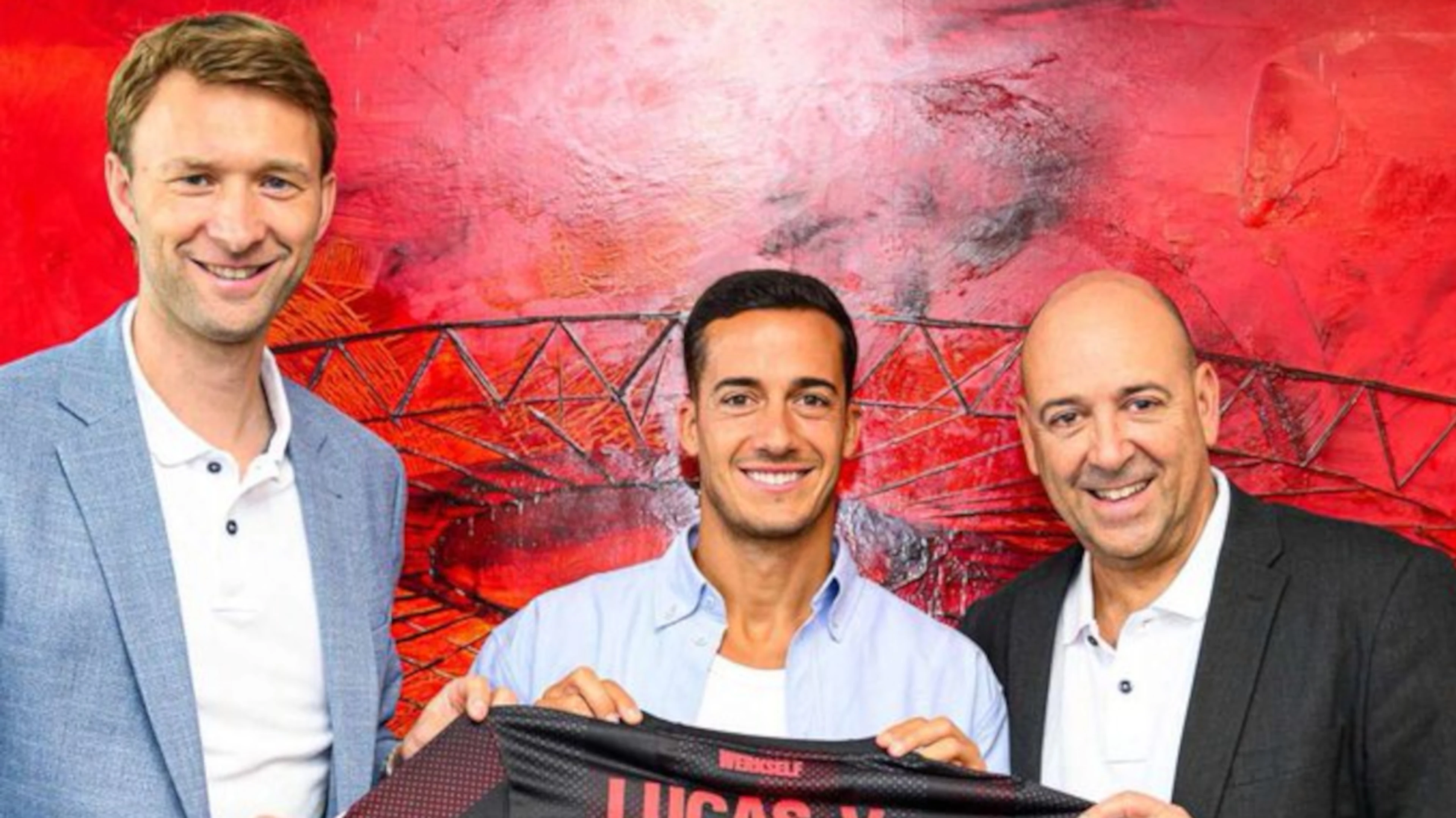 Leverkusen sign former Real Madrid defender Vazquez