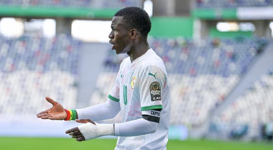 Senegal beat hosts Algeria to make quarterfinals
