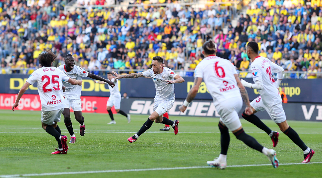 New Sevilla coach Mendilibar earns crucial win over Cadiz