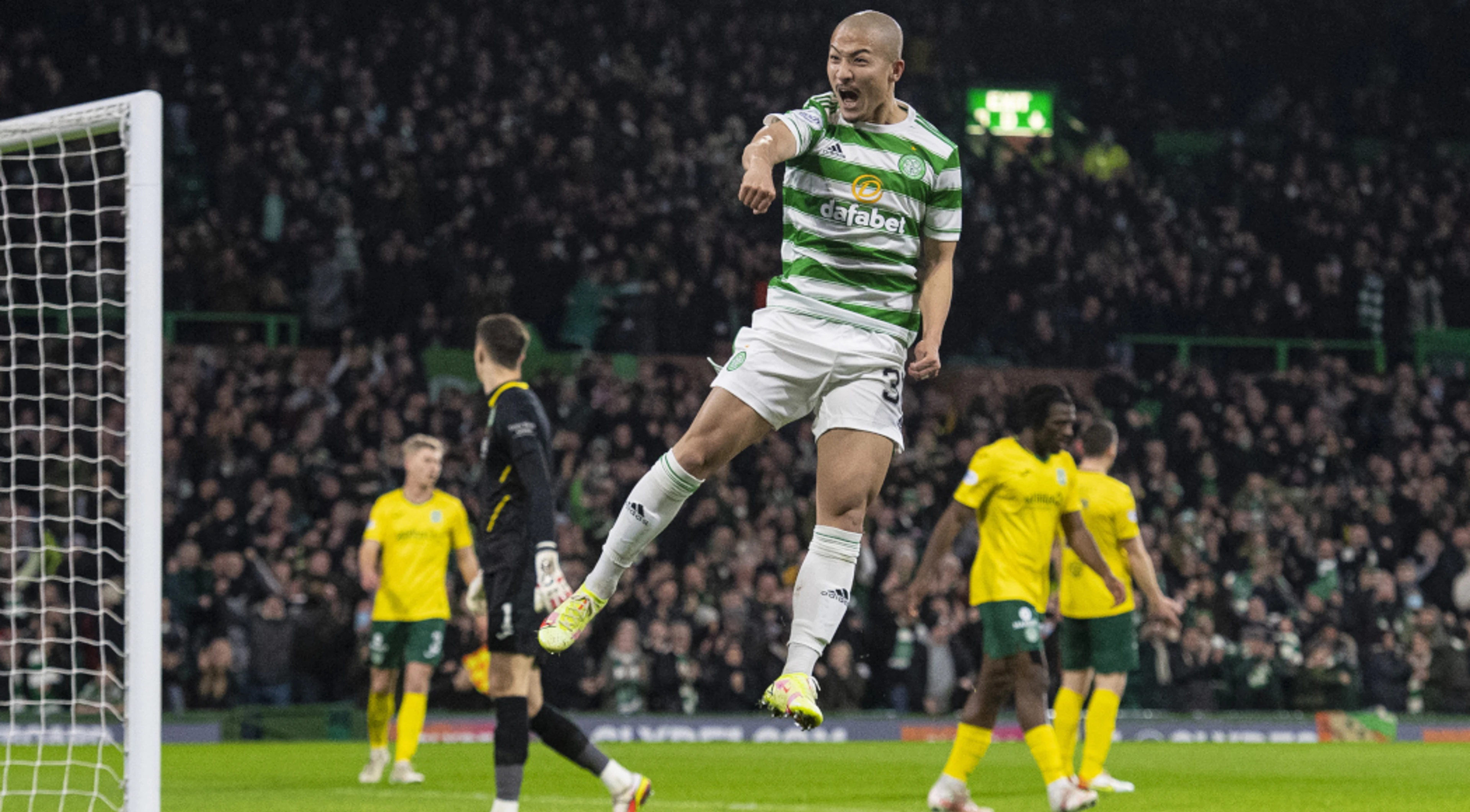 Maeda scores on debut as Celtic beat Hibs