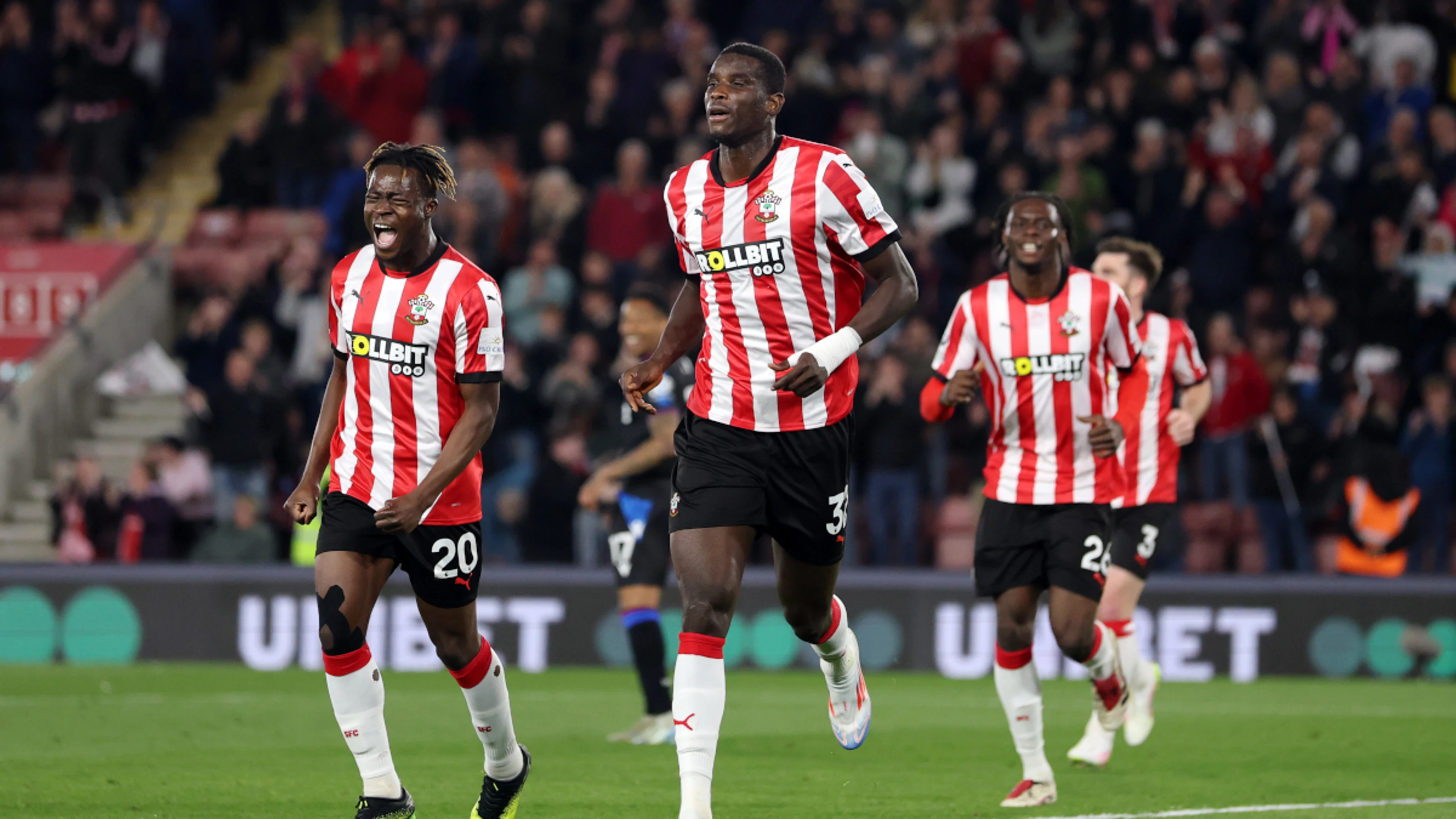 Franca strikes late to deny Southampton rare victory