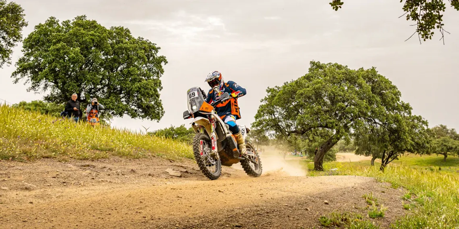 PROLOGUE: Bike rookie Canet enjoys dream Dakar start