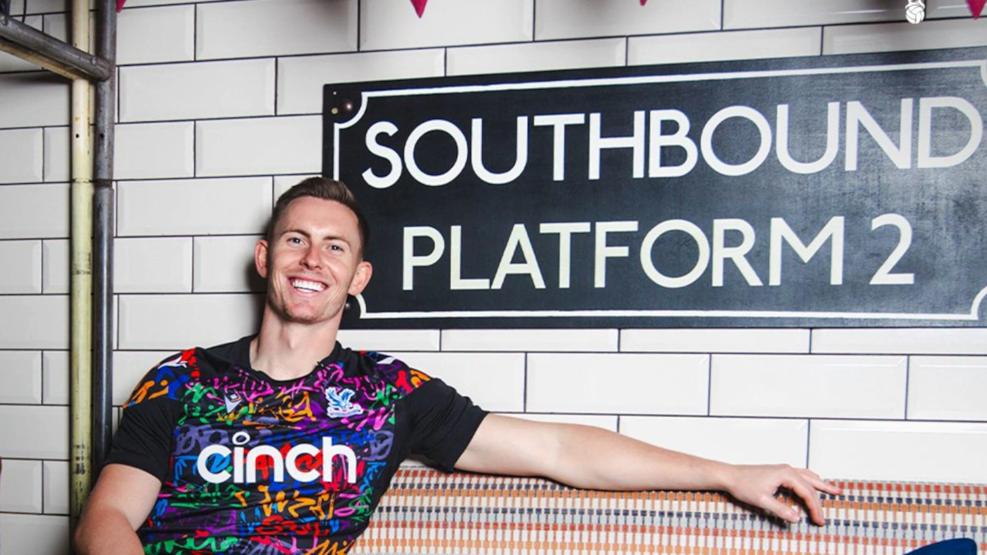 Palace sign England goalkeeper Henderson from Manchester United