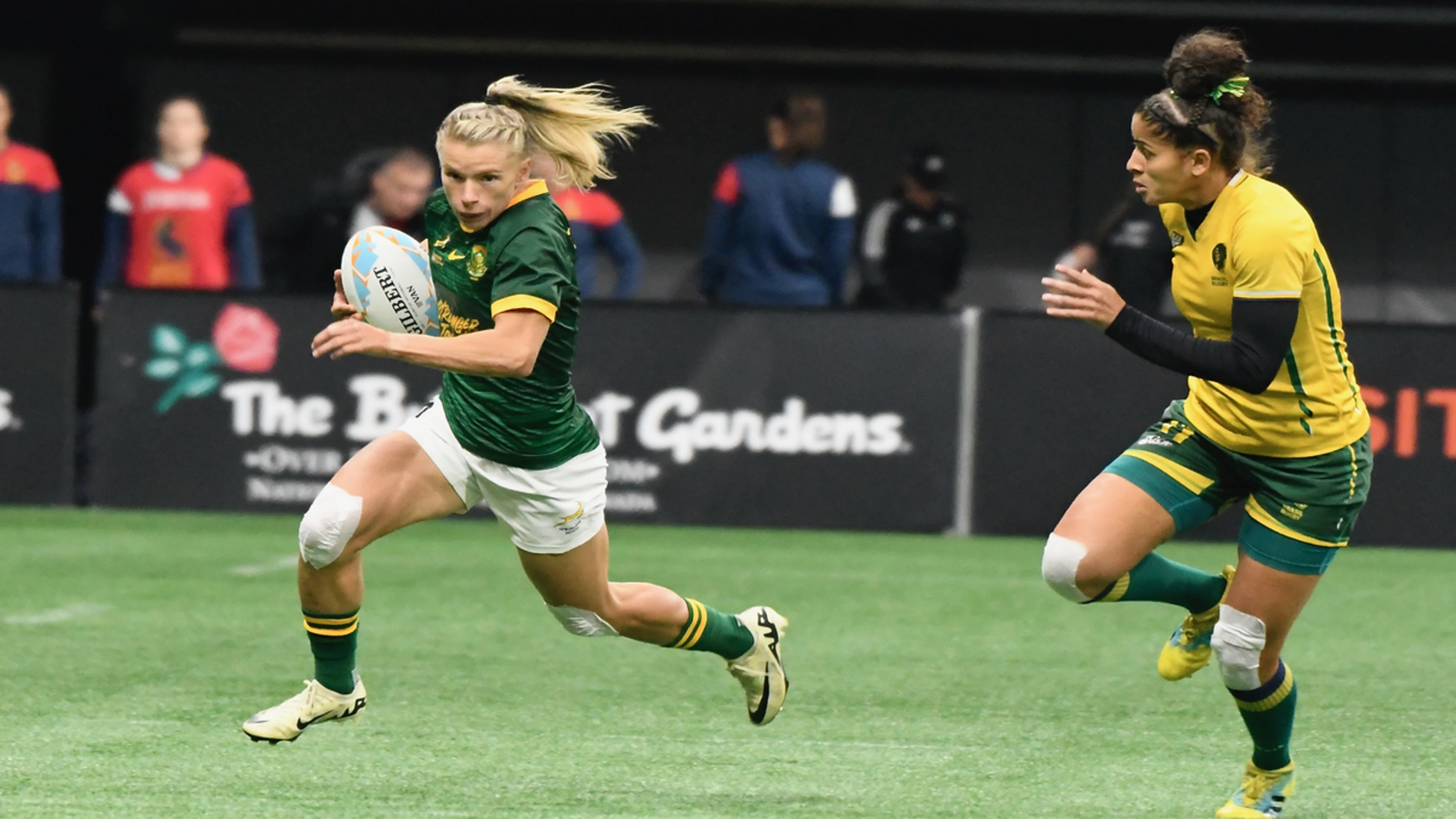 We are not going to Paris to see the Eiffel Tower - Roos