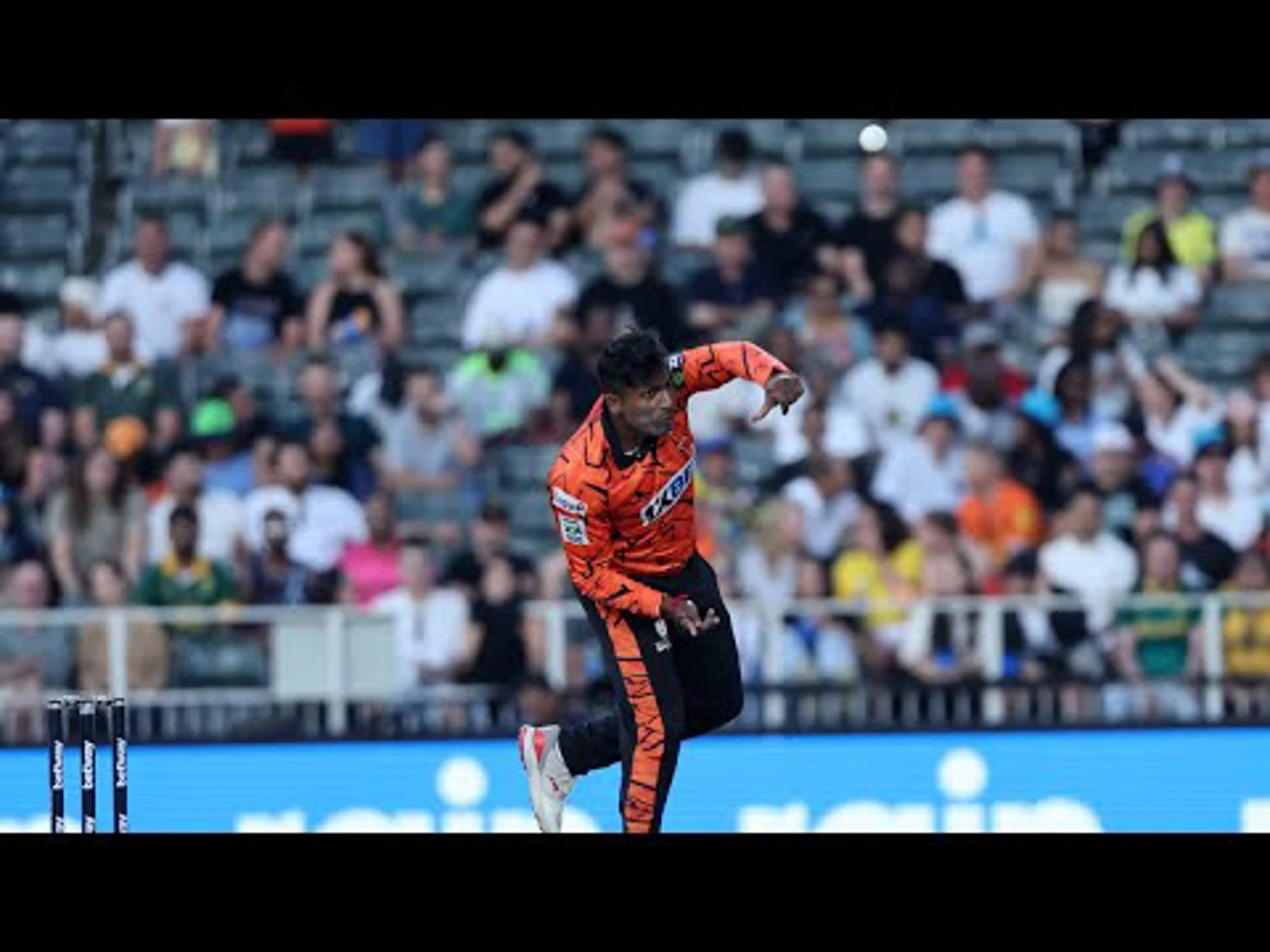 Senuran Muthusamy 3 wickets | Sunrisers E Cape v Paarl Royals | Betway SA20